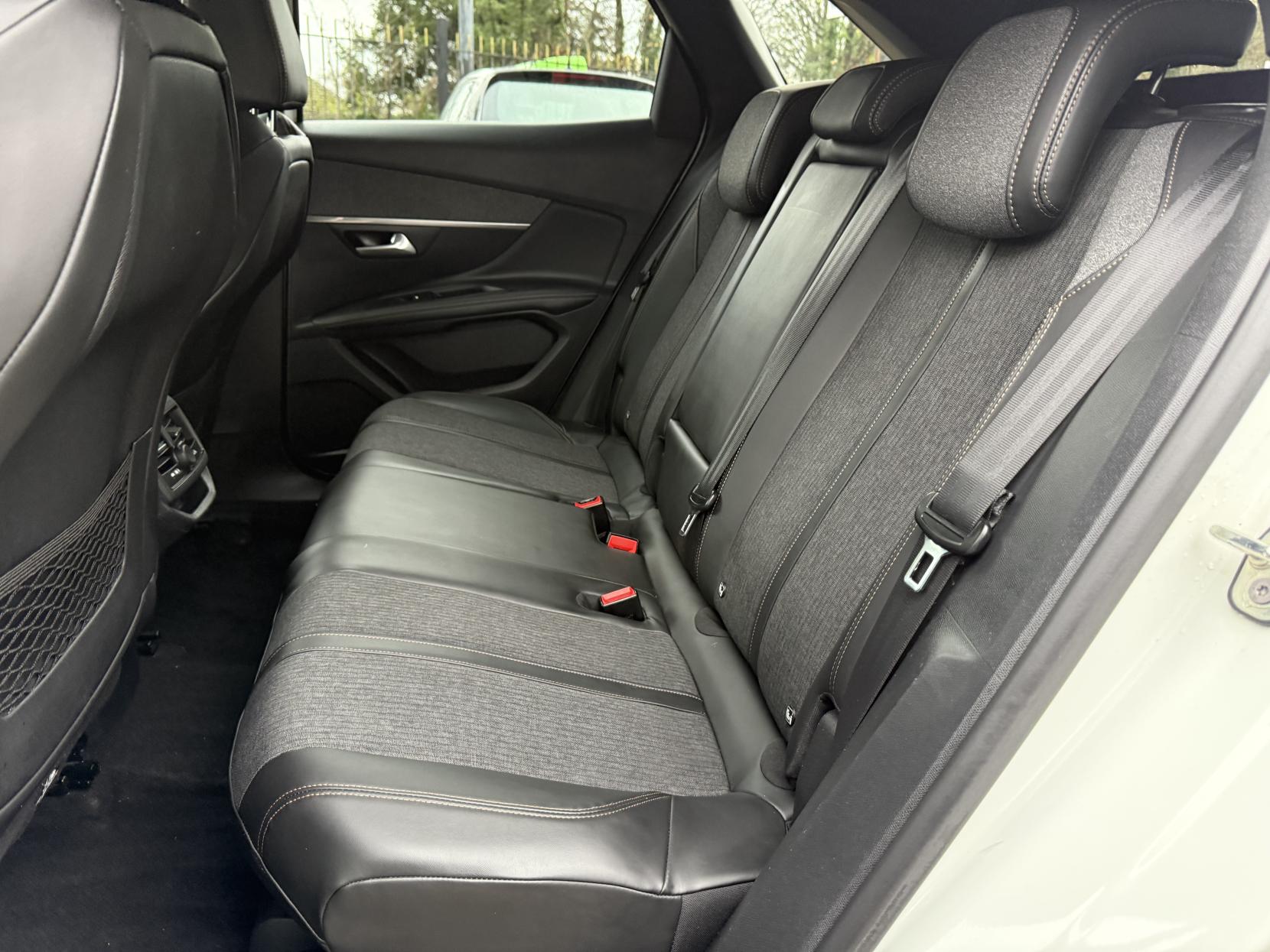 Peugeot 3008 1.6 BlueHDi GT Line SUV 5dr Diesel EAT Euro 6 (s/s) (120 ps)