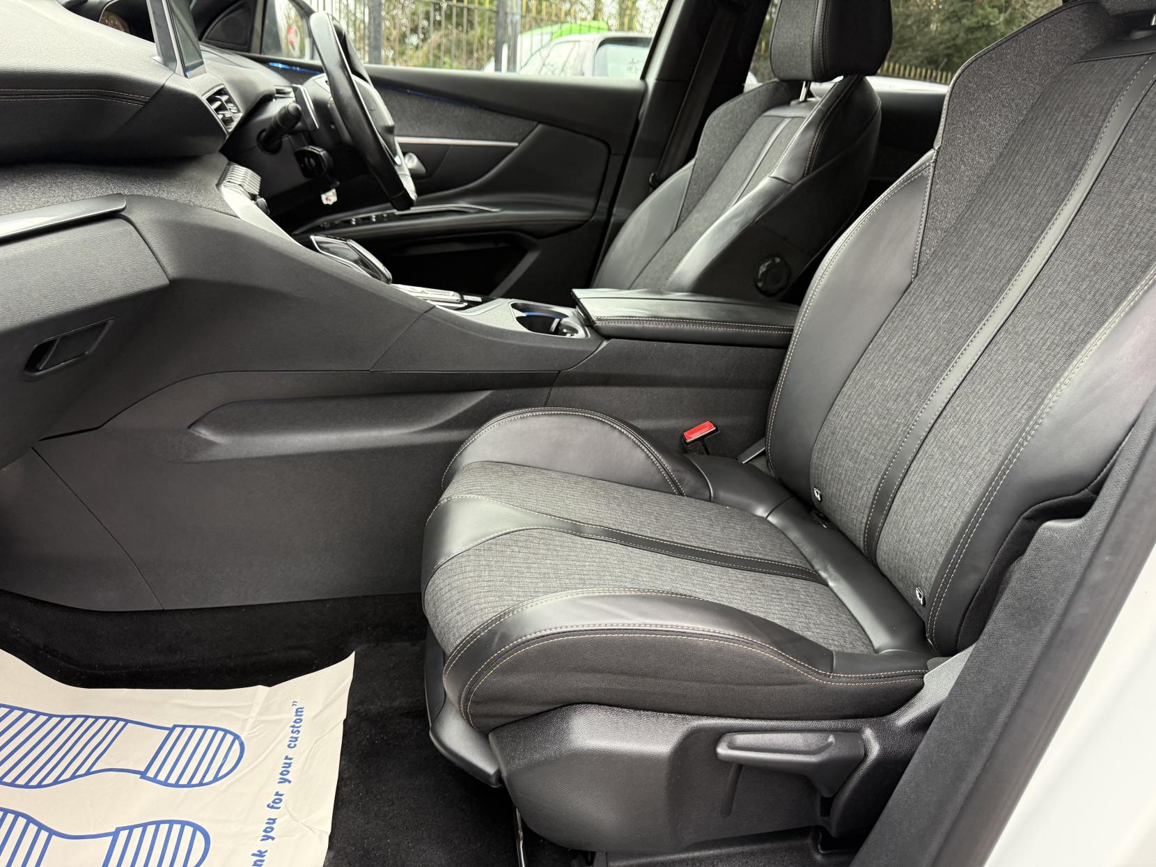 Peugeot 3008 1.6 BlueHDi GT Line SUV 5dr Diesel EAT Euro 6 (s/s) (120 ps)