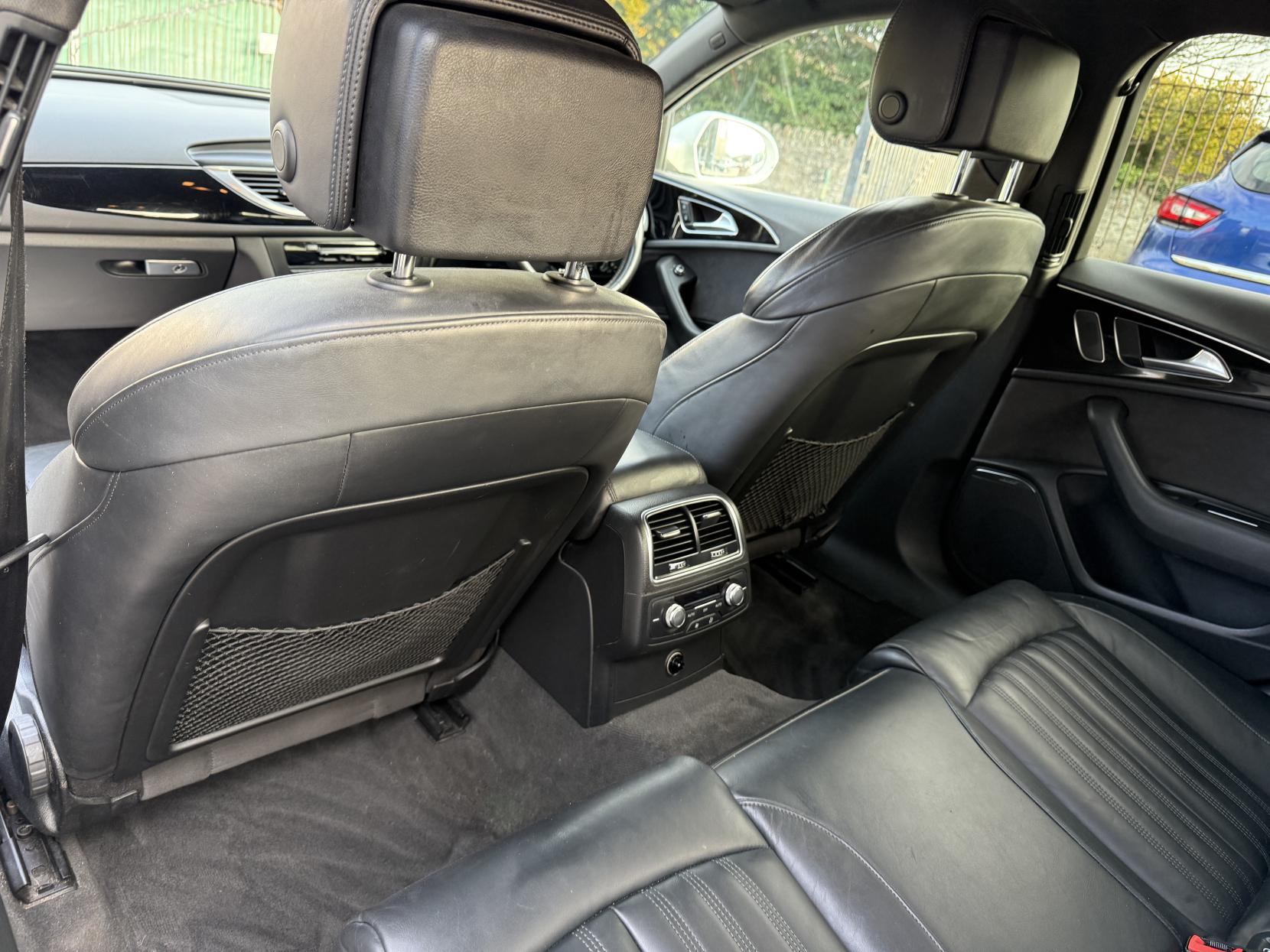 Audi A6 Saloon 2.0 TDI ultra Black Edition Saloon 4dr Diesel S Tronic Euro 6 (s/s) (190 ps)