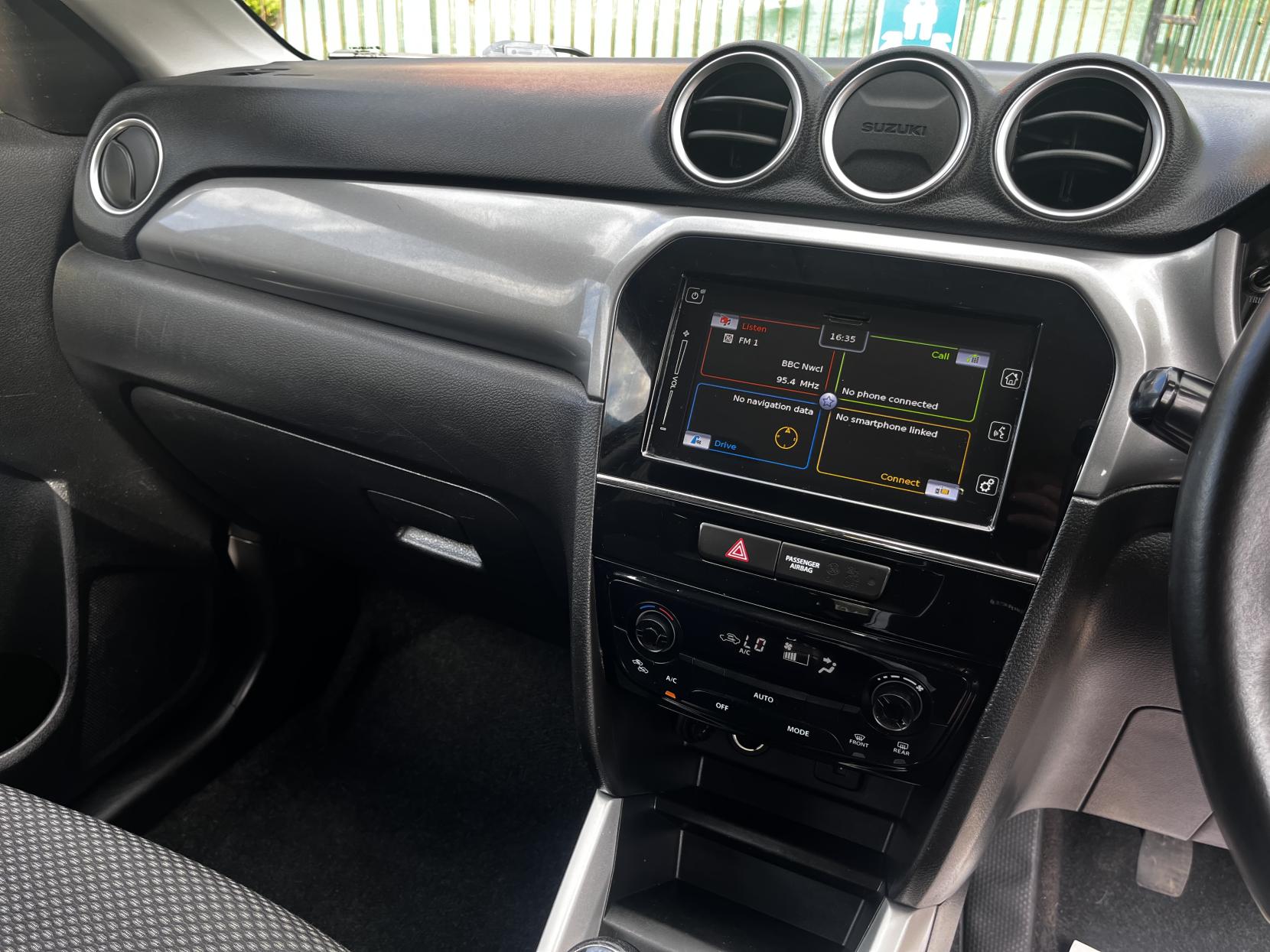 Suzuki Vitara 1.6 SZ-T SUV 5dr Petrol Manual Euro 6 (s/s) (120 ps)
