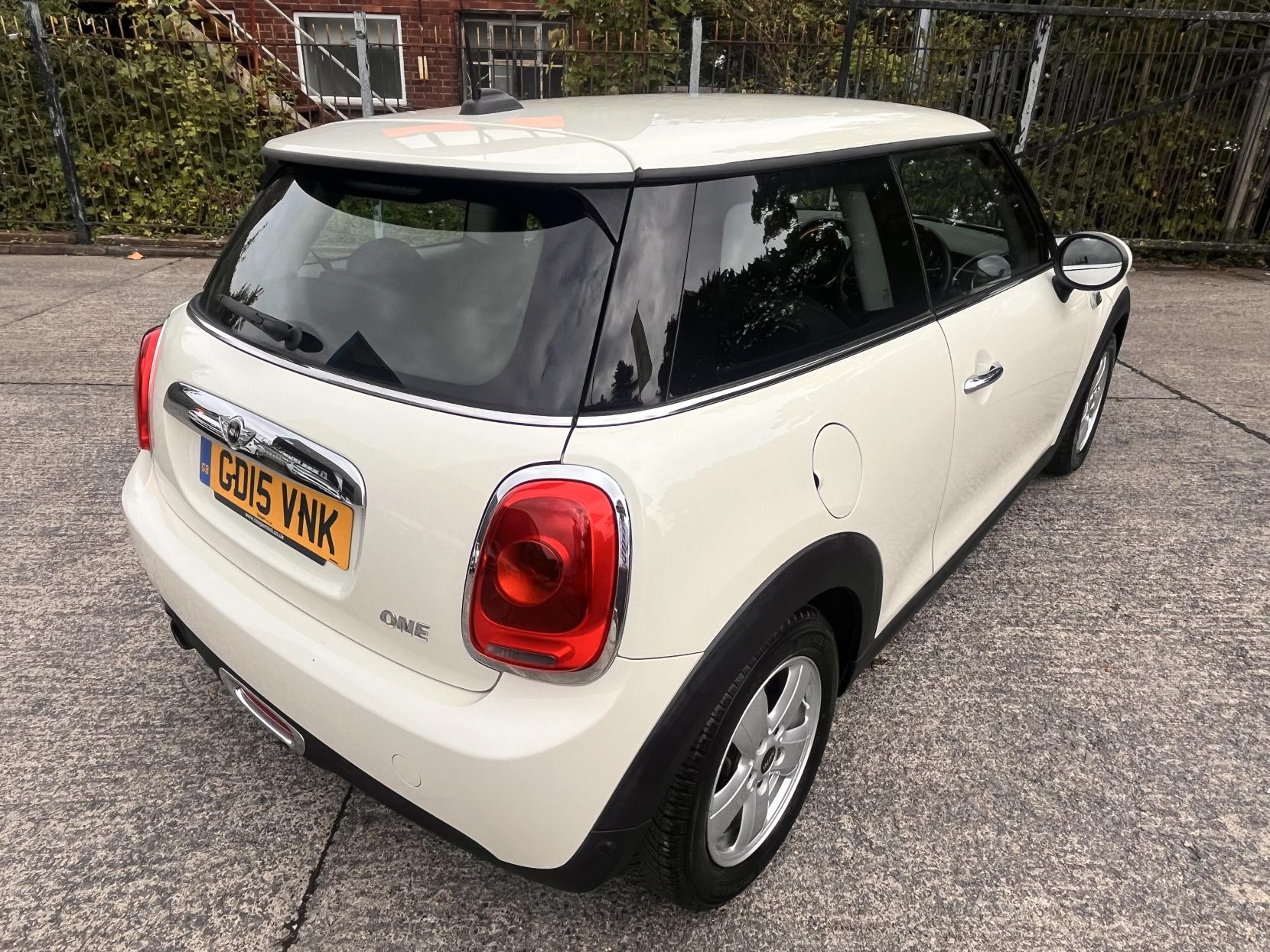 MINI Hatch 1.2 One Hatchback 3dr Petrol Manual Euro 6 (s/s) (102 ps)