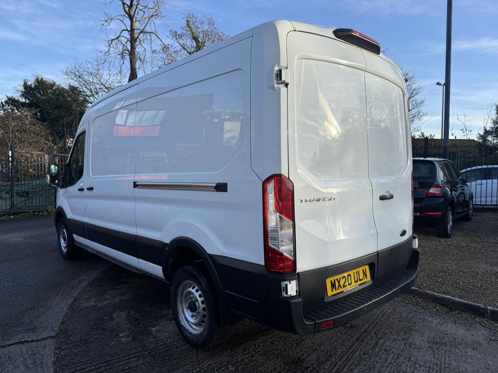 Ford Transit 2.0 350 EcoBlue Leader Panel Van 5dr Diesel Manual RWD L3 H2 Euro 6 (s/s) (130 ps)