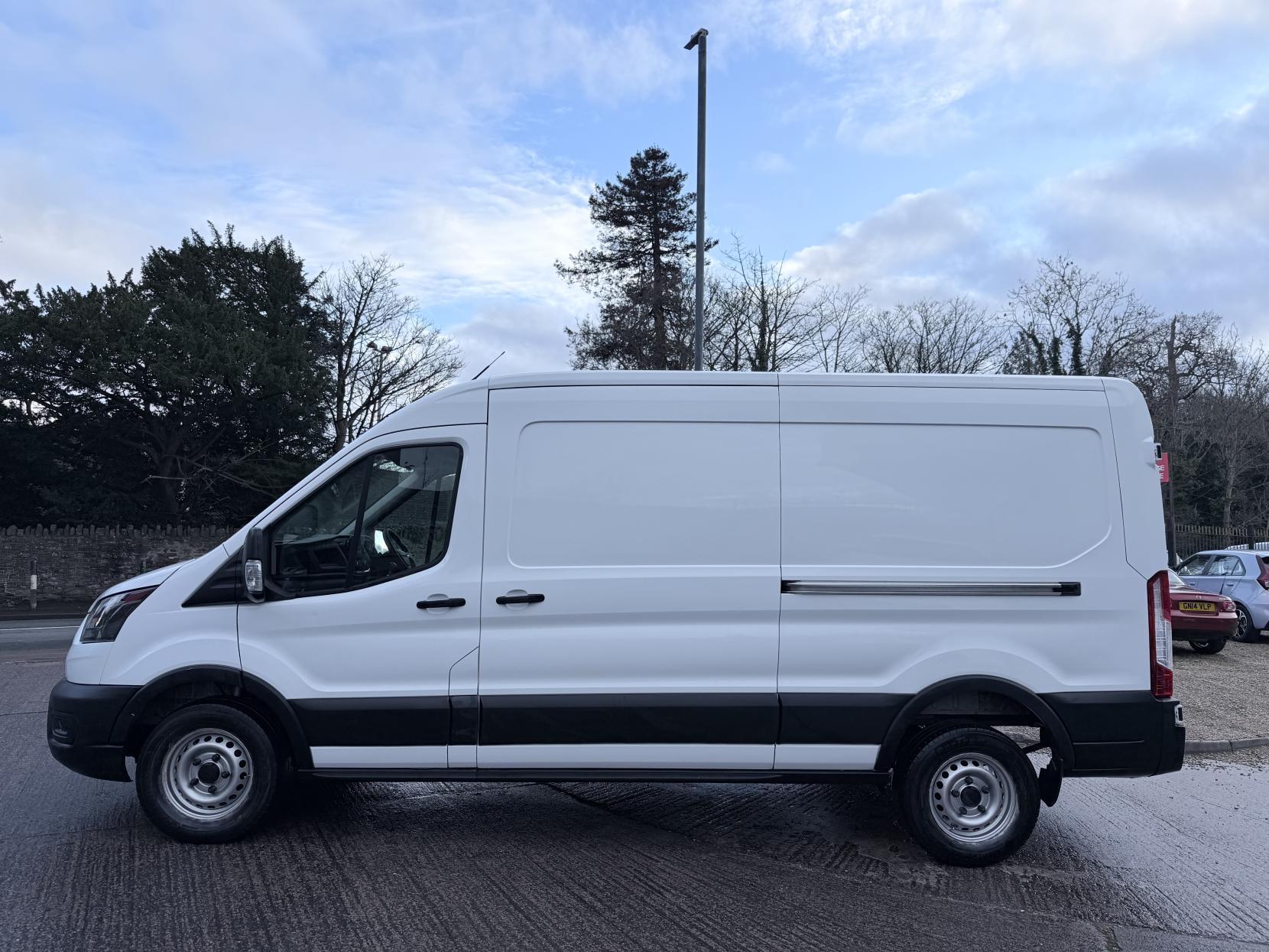 Ford Transit 2.0 350 EcoBlue Leader Panel Van 5dr Diesel Manual RWD L3 H2 Euro 6 (s/s) (130 ps)