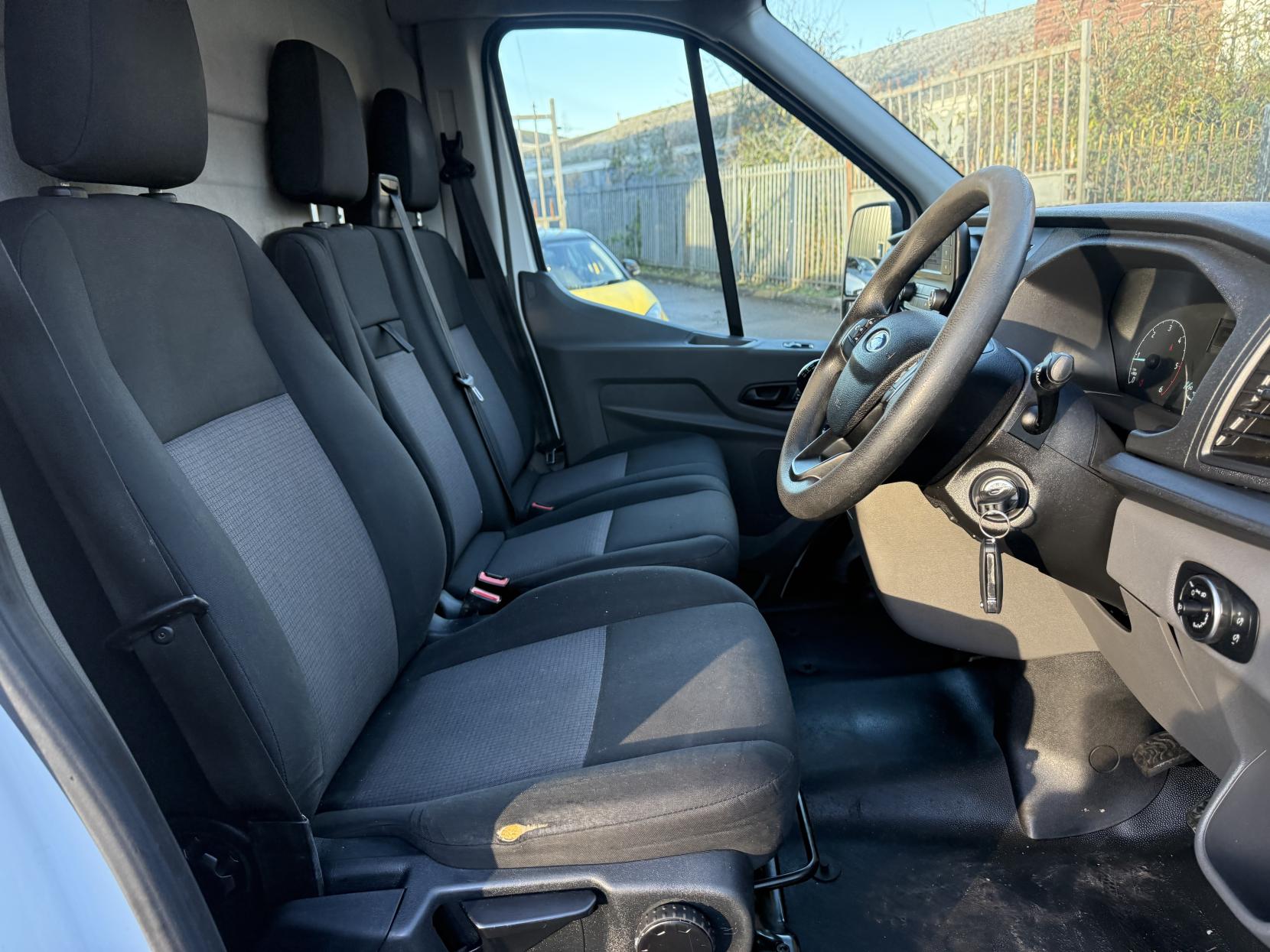 Ford Transit 2.0 350 EcoBlue Leader Panel Van 5dr Diesel Manual RWD L3 H2 Euro 6 (s/s) (130 ps)