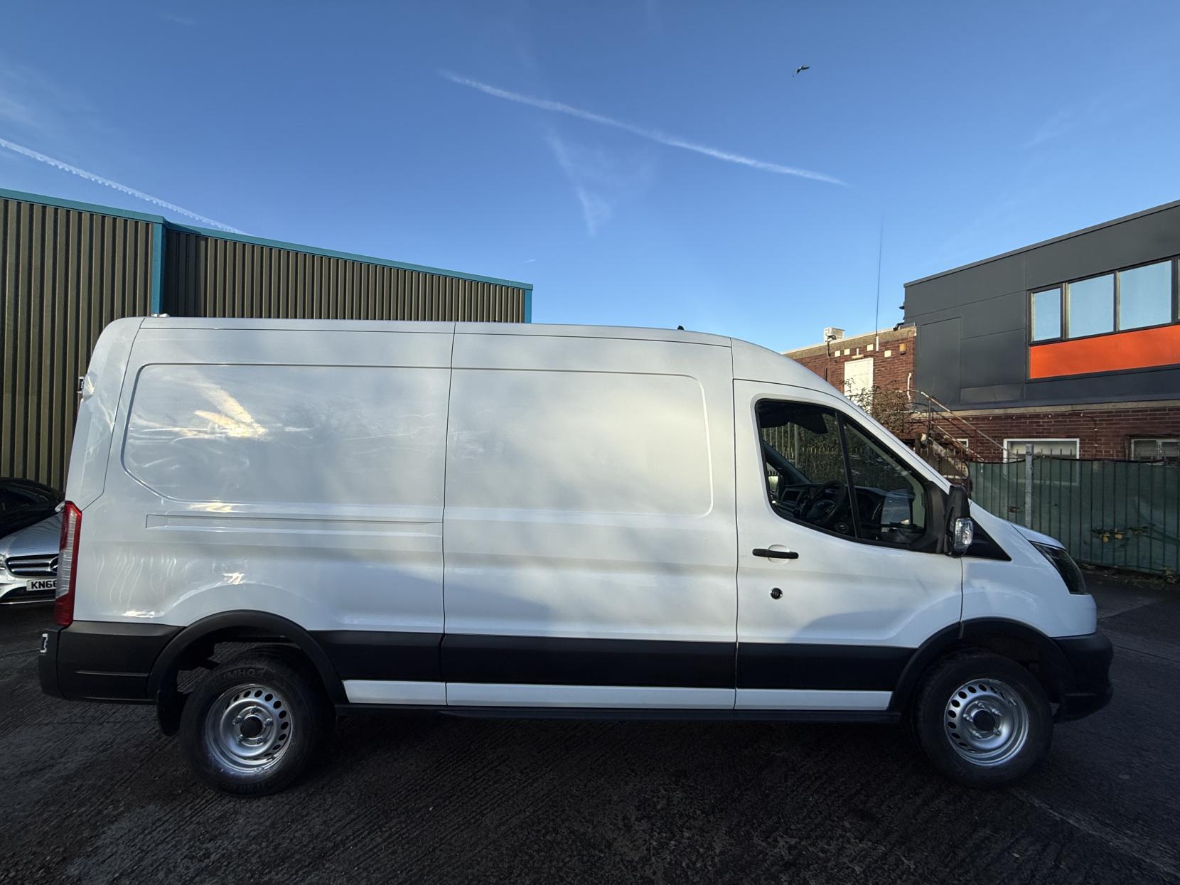 Ford Transit 2.0 350 EcoBlue Leader Panel Van 5dr Diesel Manual RWD L3 H2 Euro 6 (s/s) (130 ps)
