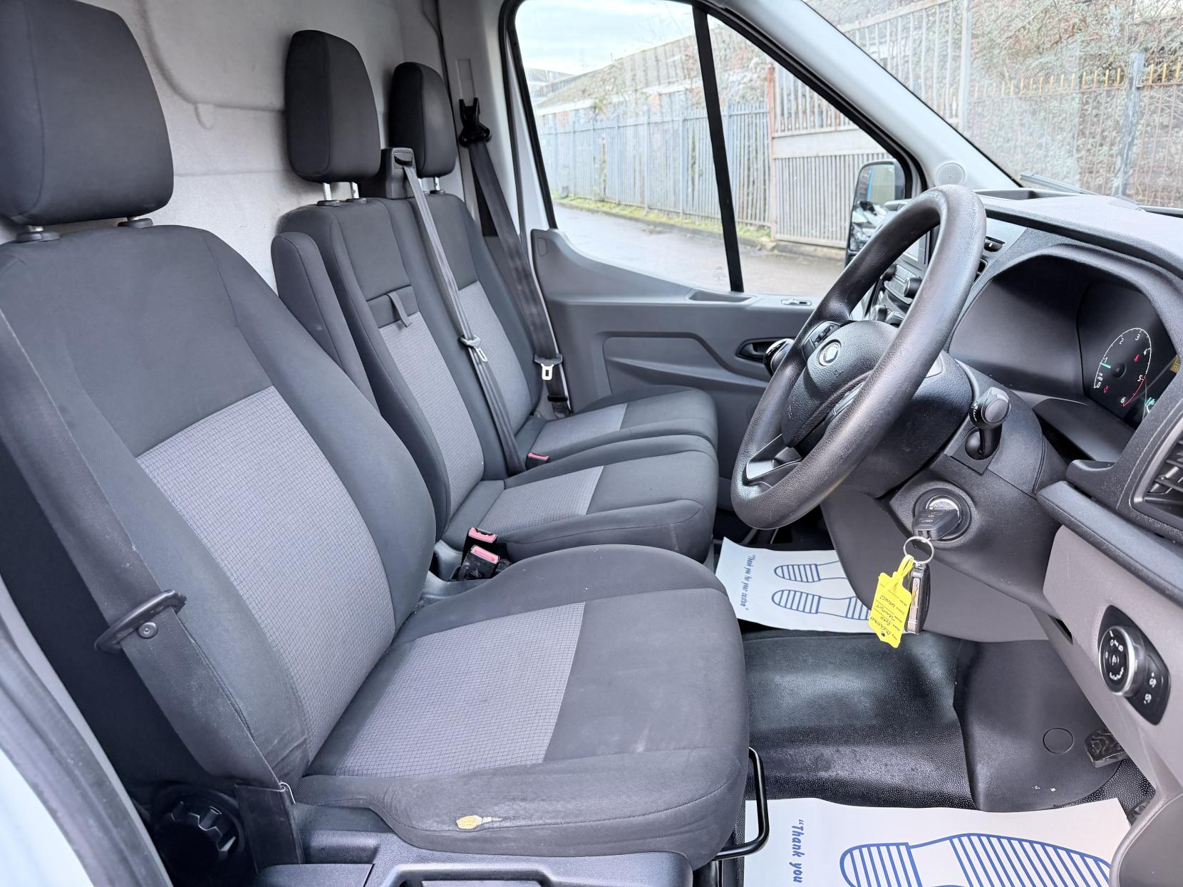 Ford Transit 2.0 350 EcoBlue Leader Panel Van 5dr Diesel Manual RWD L3 H2 Euro 6 (s/s) (130 ps)