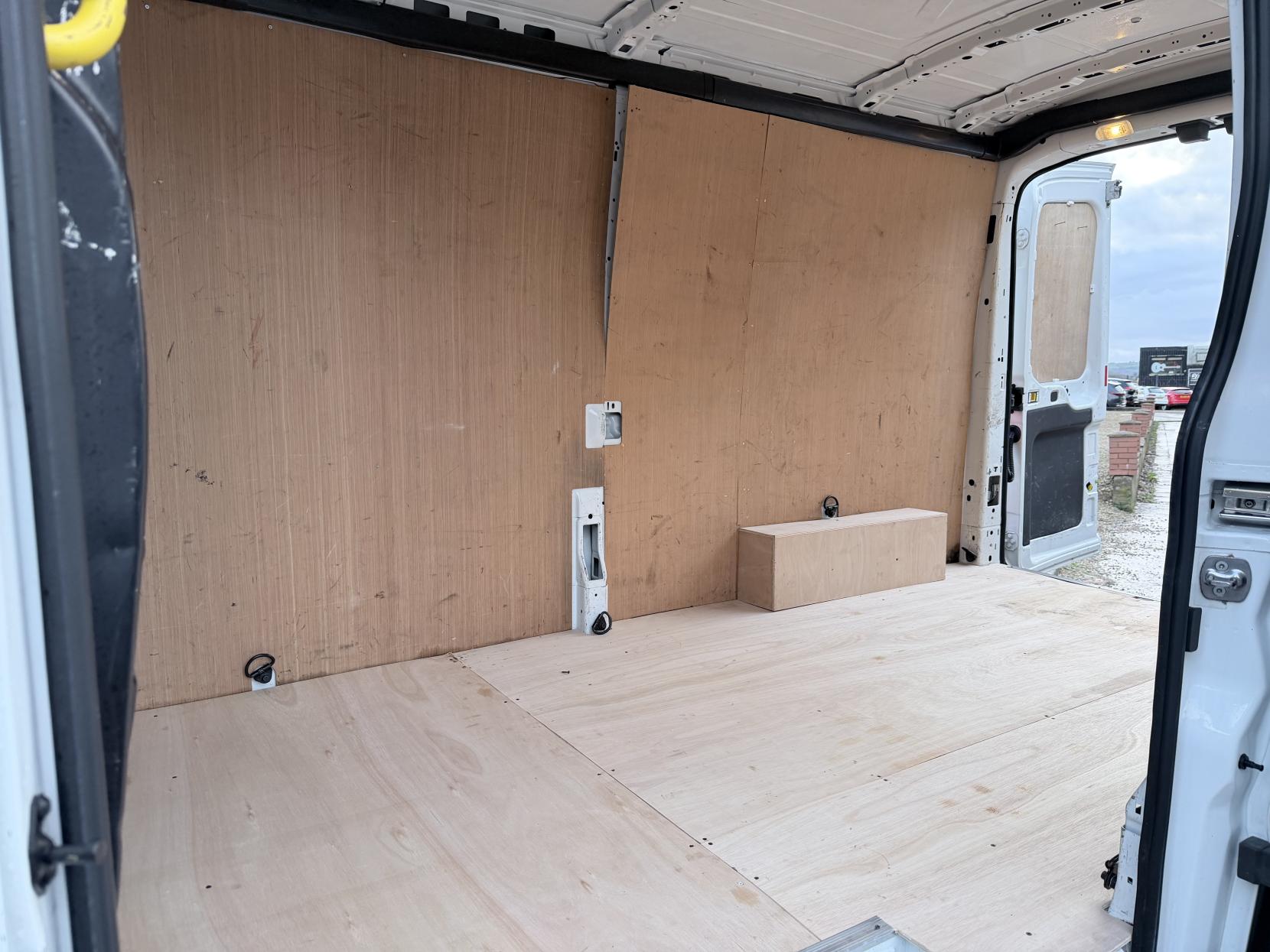 Ford Transit 2.0 350 EcoBlue Leader Panel Van 5dr Diesel Manual RWD L3 H2 Euro 6 (s/s) (130 ps)