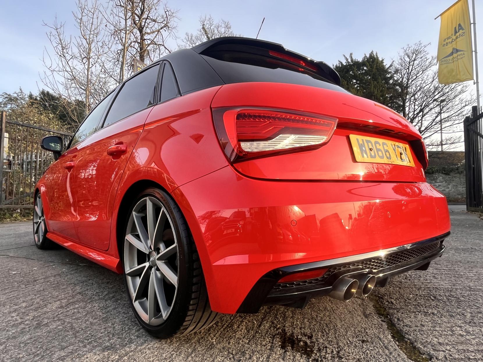 Audi A1 1.4 TFSI CoD Black Edition Sportback 5dr Petrol S Tronic Euro 6 (s/s) (150 ps)