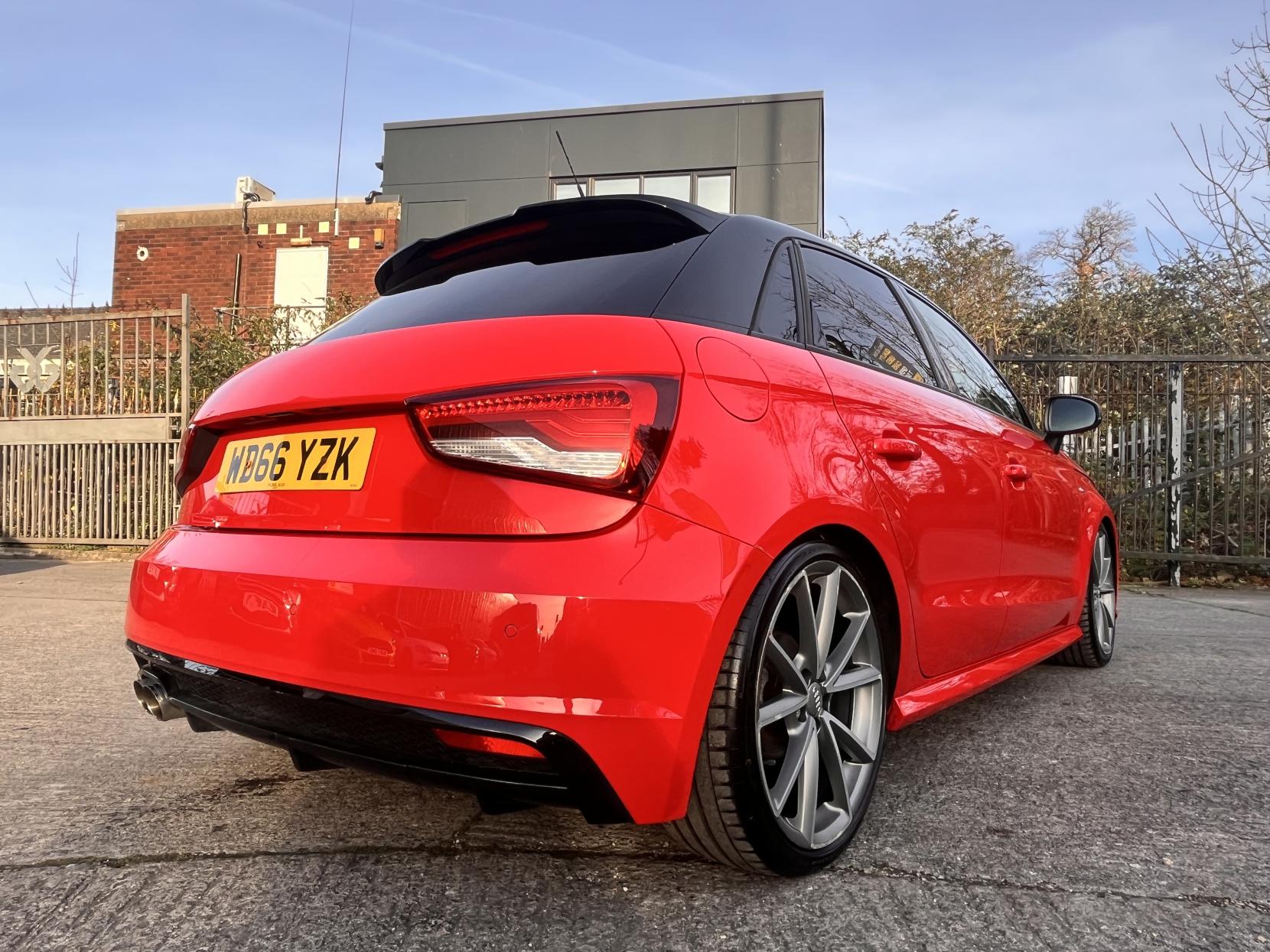 Audi A1 1.4 TFSI CoD Black Edition Sportback 5dr Petrol S Tronic Euro 6 (s/s) (150 ps)