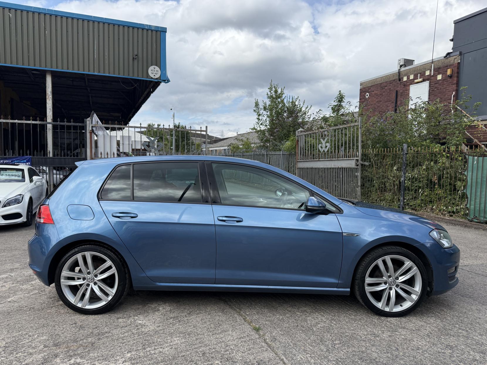 Volkswagen Golf 1.4 TSI BlueMotion Tech ACT GT Edition Hatchback 5dr Petrol Manual Euro 6 (s/s) (150 ps)