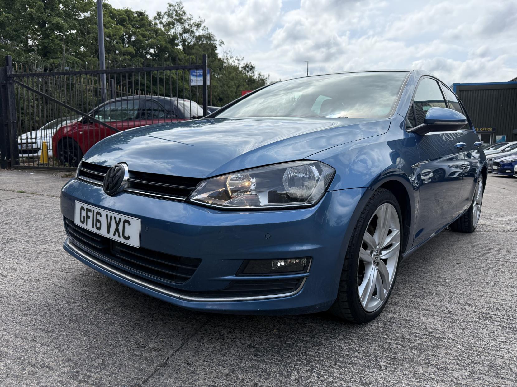 Volkswagen Golf 1.4 TSI BlueMotion Tech ACT GT Edition Hatchback 5dr Petrol Manual Euro 6 (s/s) (150 ps)