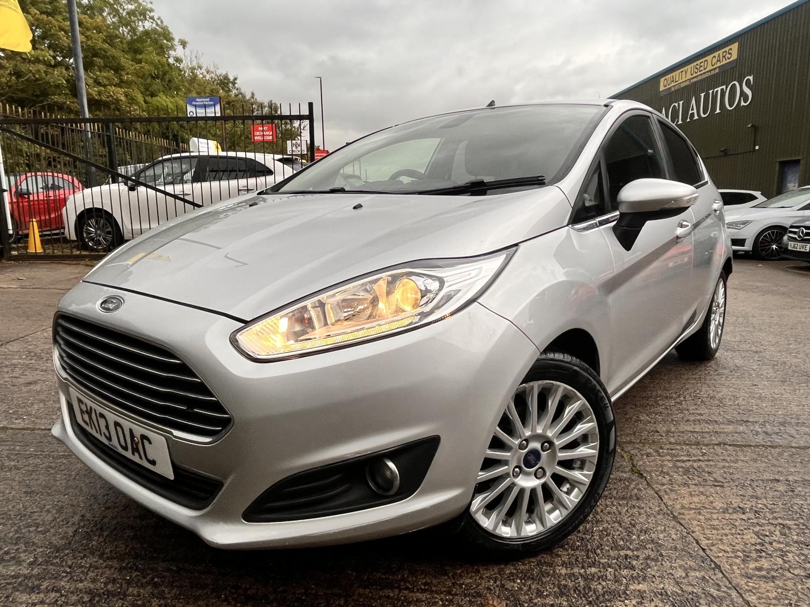 Ford Fiesta 1.0T EcoBoost Titanium Hatchback 5dr Petrol Manual Euro 5 (s/s) (100 ps)