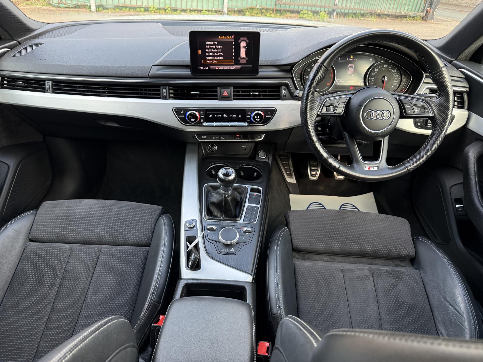 Audi A4 Avant 1.4 TFSI S line Estate 5dr Petrol Manual Euro 6 (s/s) (150 ps)