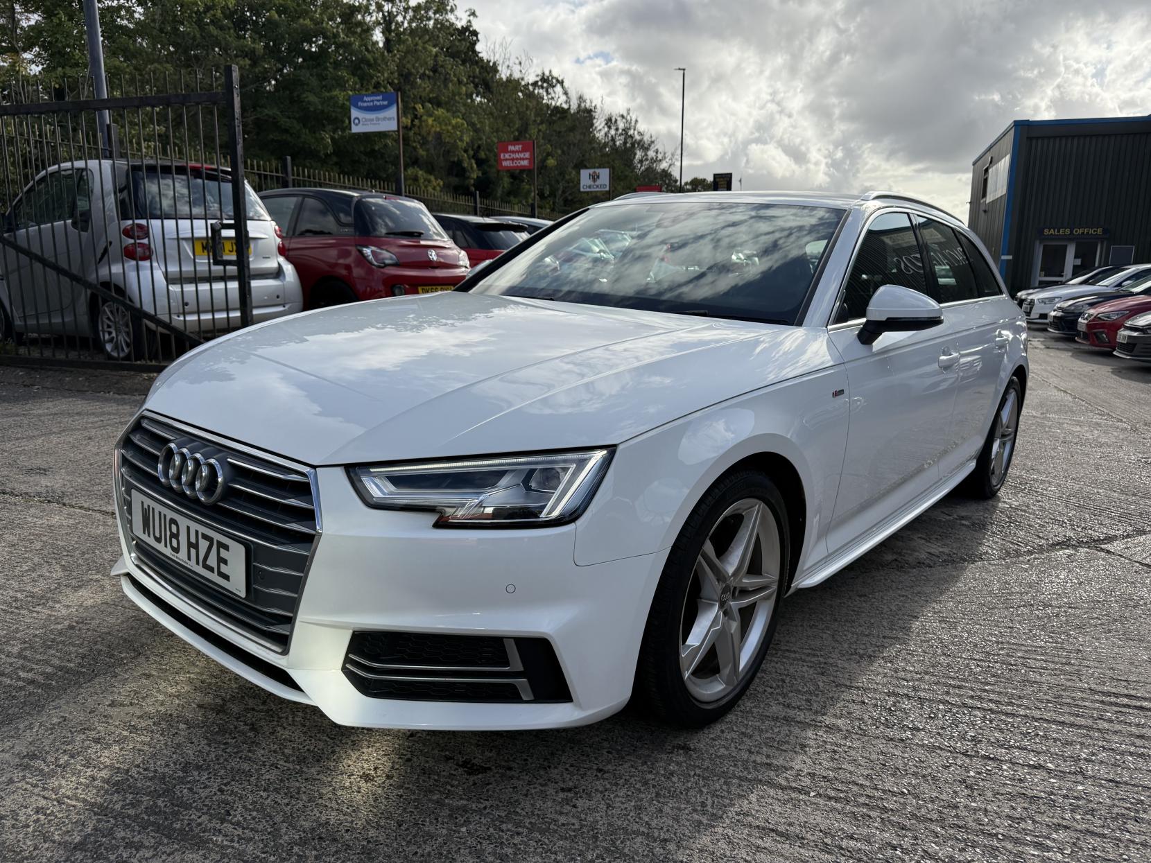Audi A4 Avant 1.4 TFSI S line Estate 5dr Petrol Manual Euro 6 (s/s) (150 ps)