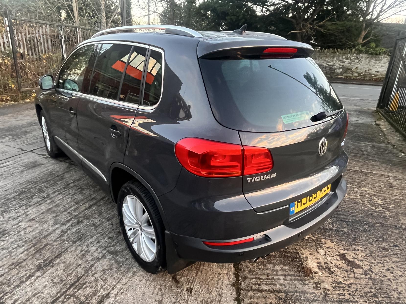 Volkswagen Tiguan 2.0 TDI BlueMotion Tech Match Edition SUV 5dr Diesel DSG 4WD Euro 6 (s/s) (184 ps)