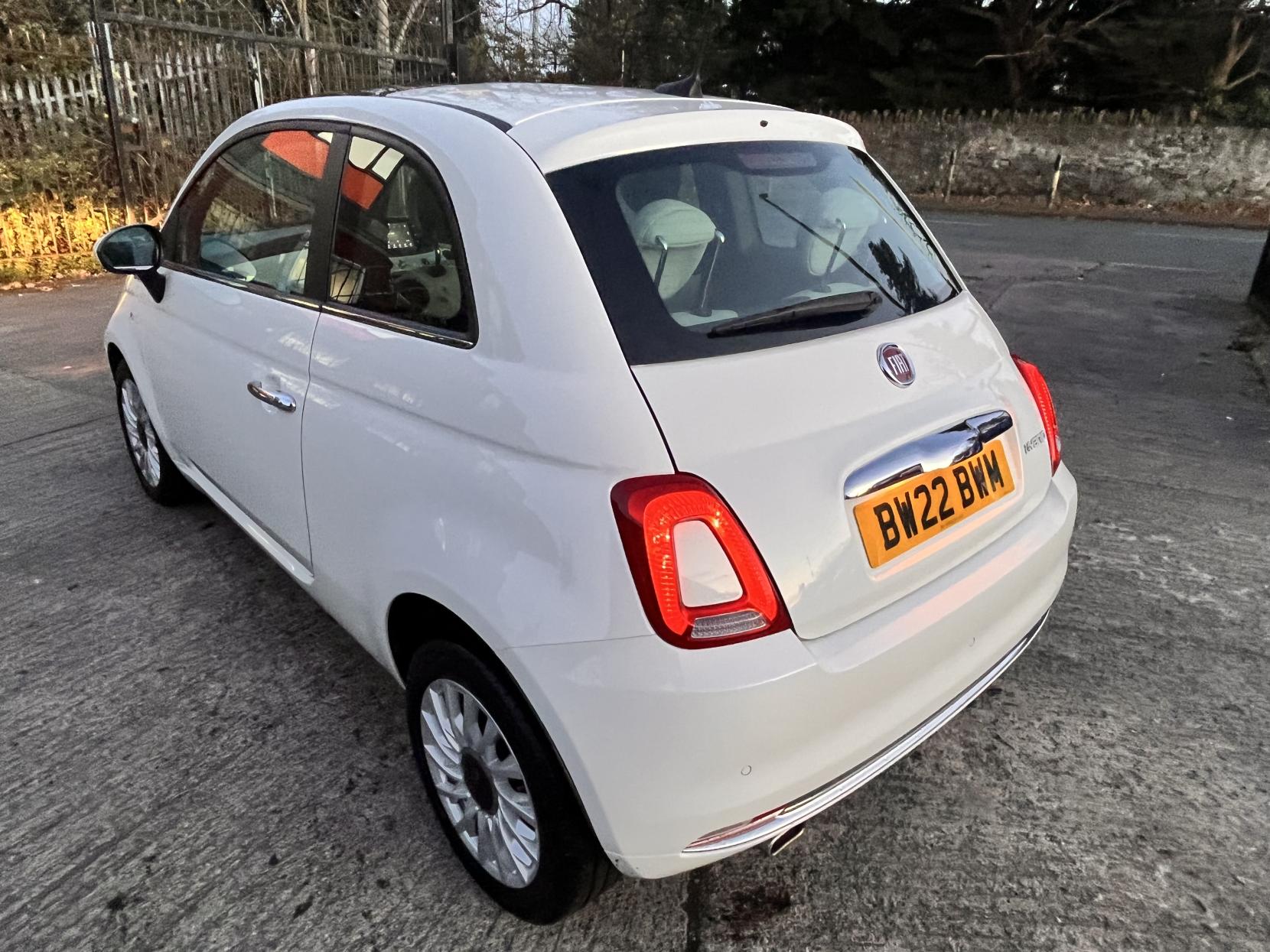 Fiat 500 1.0 MHEV Dolcevita Hatchback 3dr Petrol Manual Euro 6 (s/s) (70 bhp)