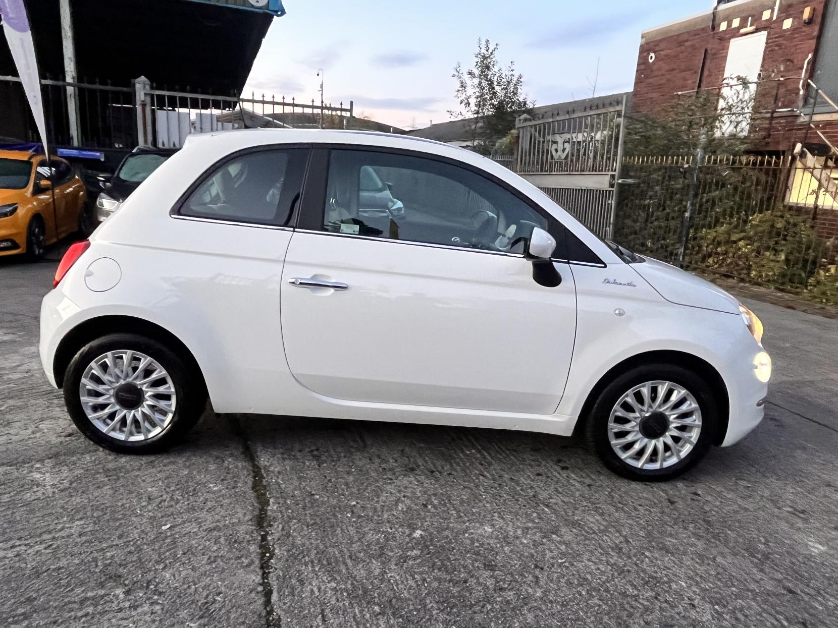 Fiat 500 1.0 MHEV Dolcevita Hatchback 3dr Petrol Manual Euro 6 (s/s) (70 bhp)