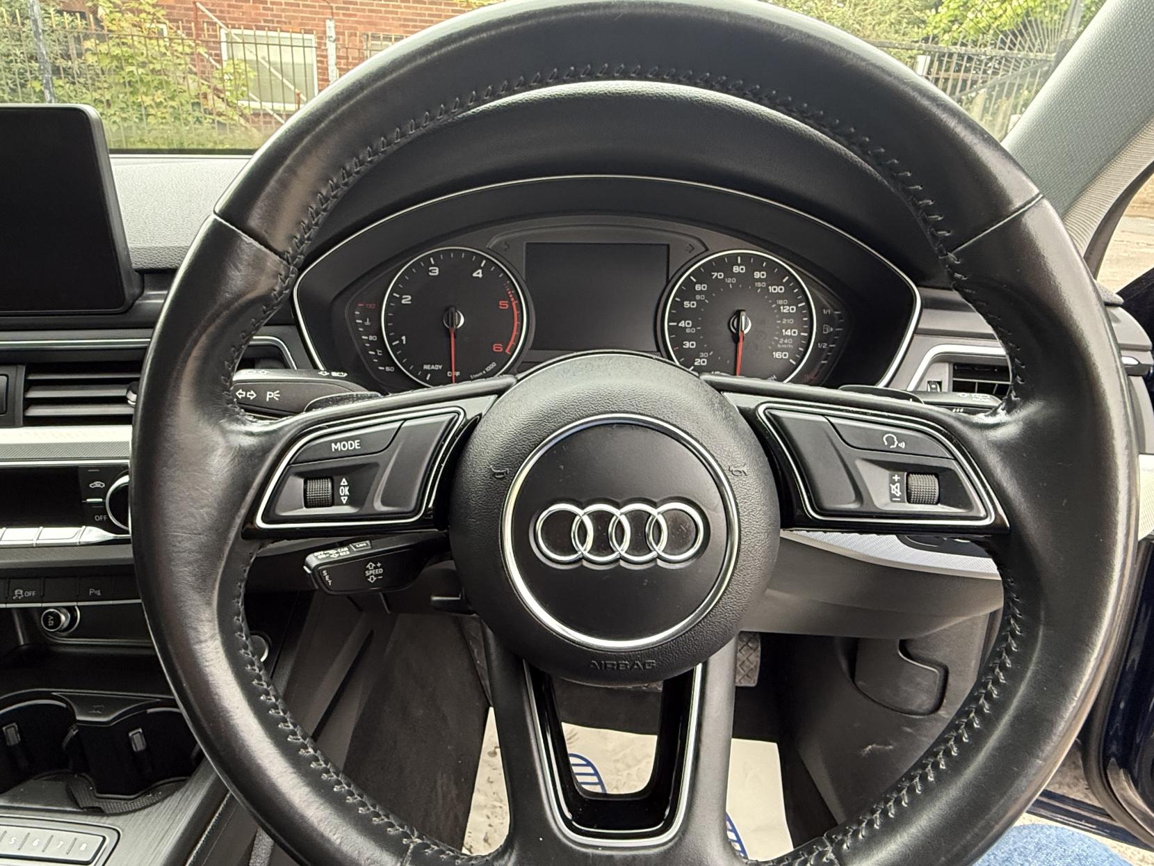 Audi A4 Avant 2.0 TDI ultra Sport Estate 5dr Diesel S Tronic Euro 6 (s/s) (190 ps)