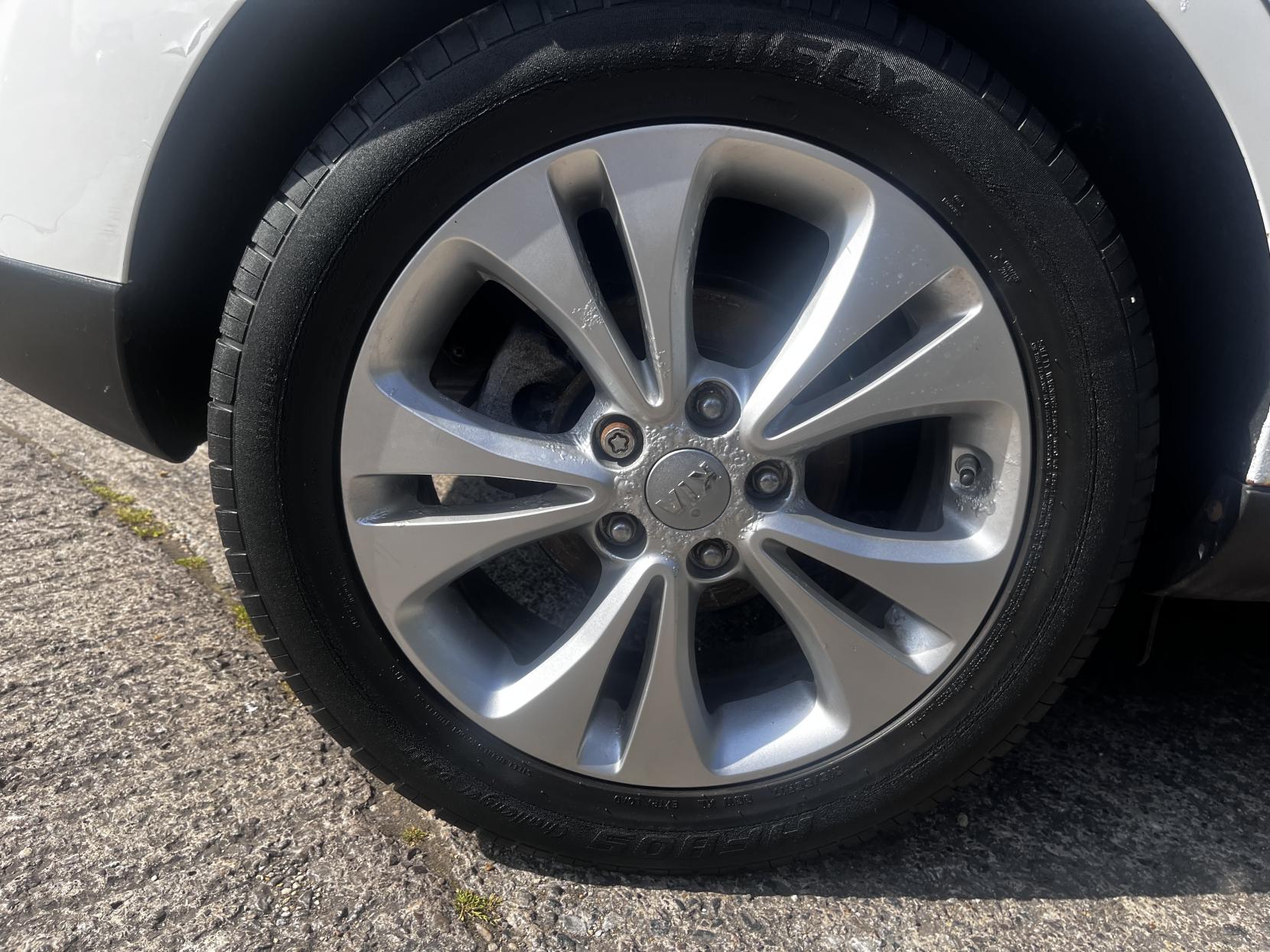 Kia Soul 1.6 GDi Connect SUV 5dr Petrol Manual Euro 6 (130 bhp)