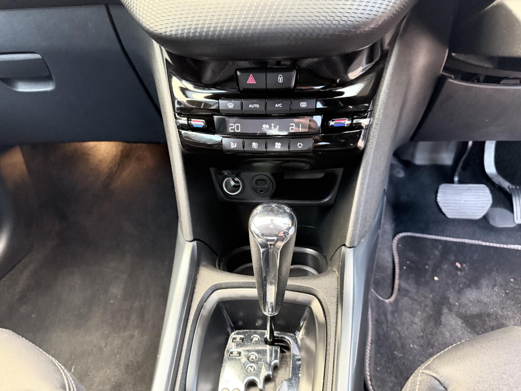 Peugeot 2008 1.6 VTi Allure SUV 5dr Petrol Auto Euro 5 (120 ps)