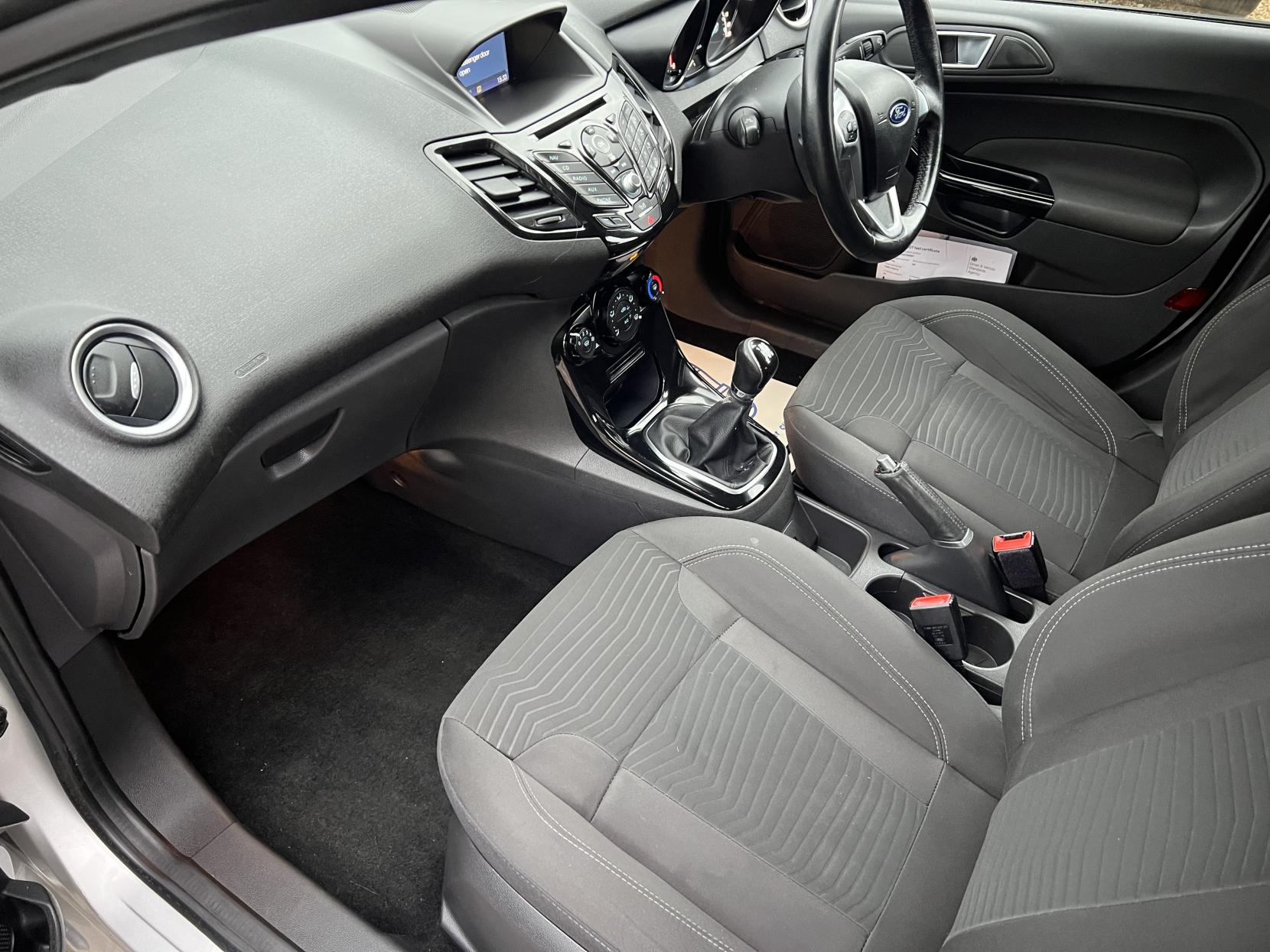 Ford Fiesta 1.25 Zetec Hatchback 5dr Petrol Manual Euro 6 (82 ps)