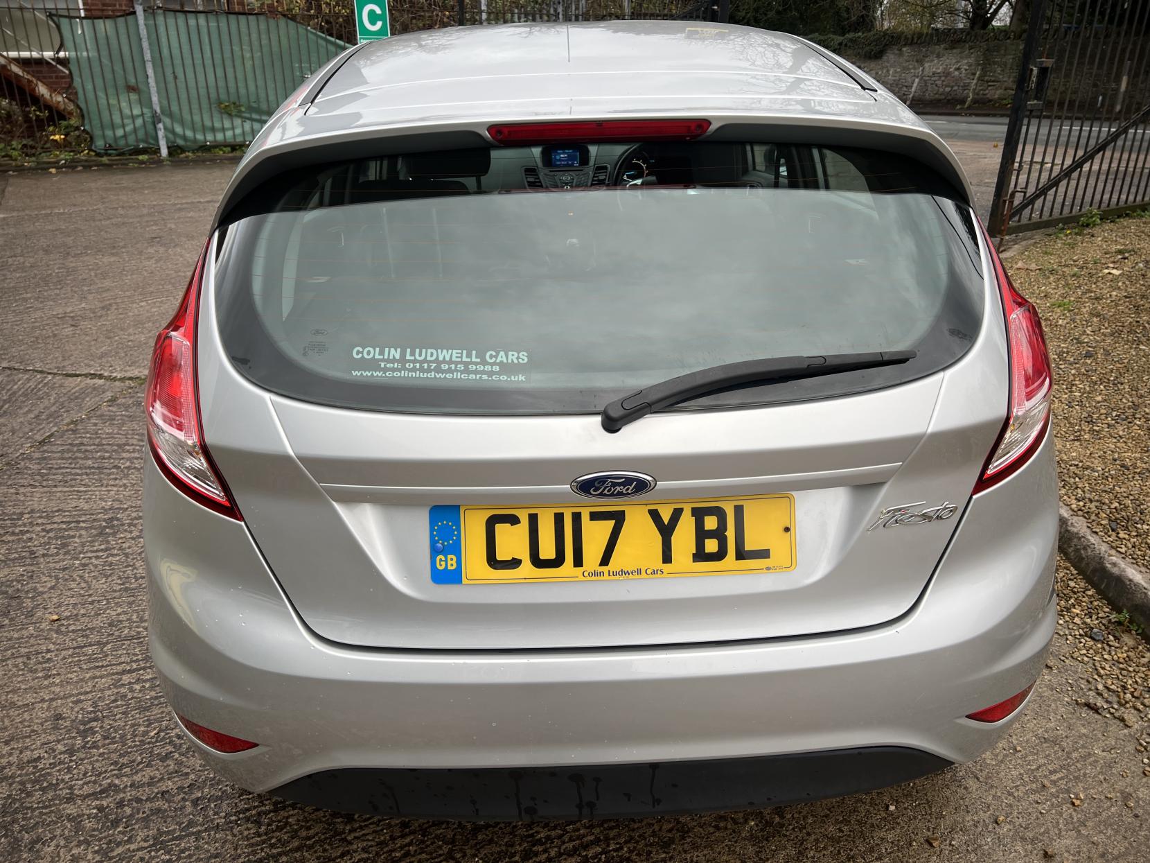 Ford Fiesta 1.25 Zetec Hatchback 5dr Petrol Manual Euro 6 (82 ps)