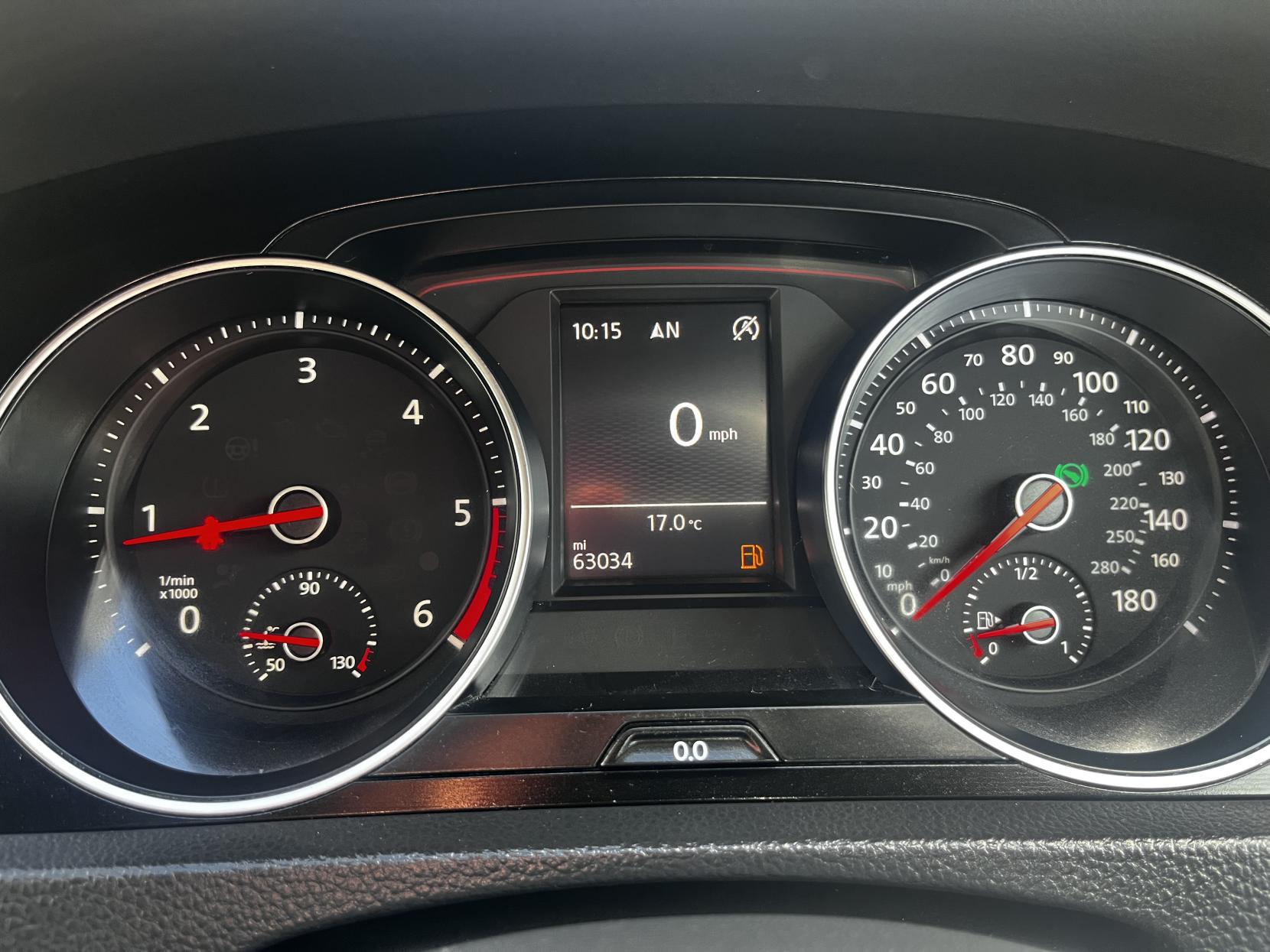 Volkswagen Golf 2.0 TDI BlueMotion Tech GTD Hatchback 5dr Diesel DSG Euro 6 (s/s) (184 ps)