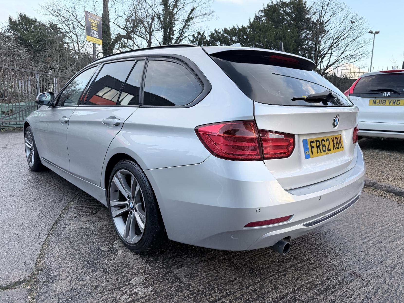 BMW 3 Series 2.0 320d Sport Touring 5dr Diesel Auto Euro 5 (s/s) (184 ps)