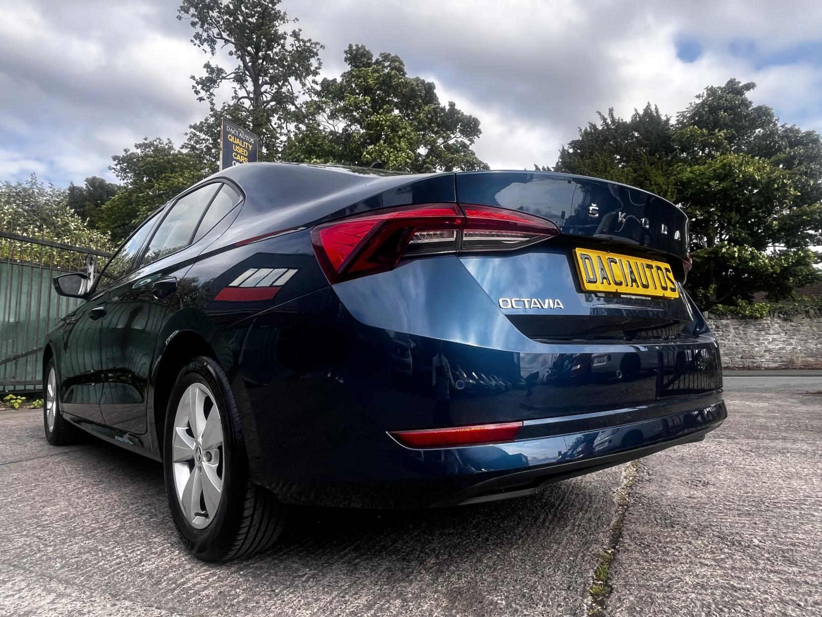 Skoda Octavia 1.5 TSI ACT SE First Edition Hatchback 5dr Petrol Manual Euro 6 (s/s) (150 ps)