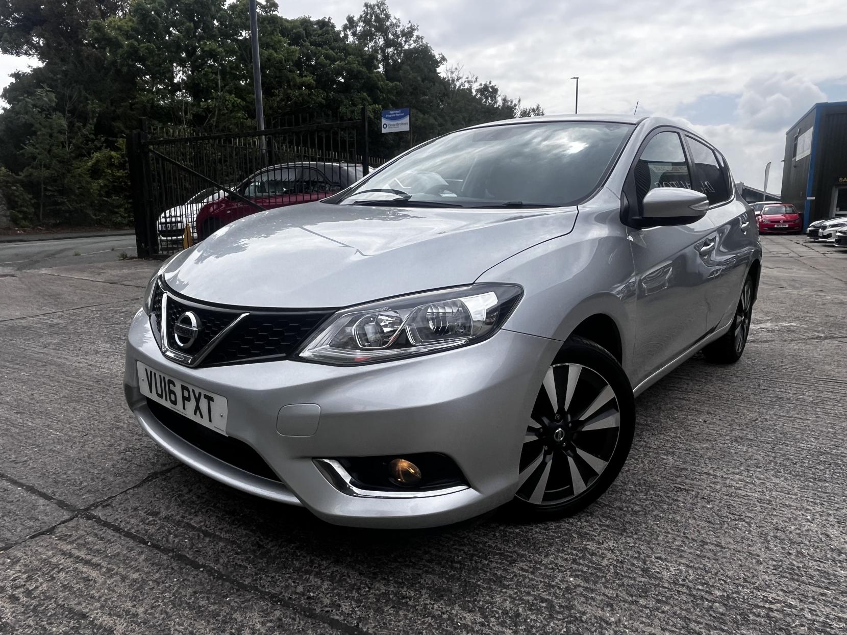 Nissan Pulsar 1.2 DIG-T N-Connecta Hatchback 5dr Petrol Manual Euro 6 (s/s) (115 ps)