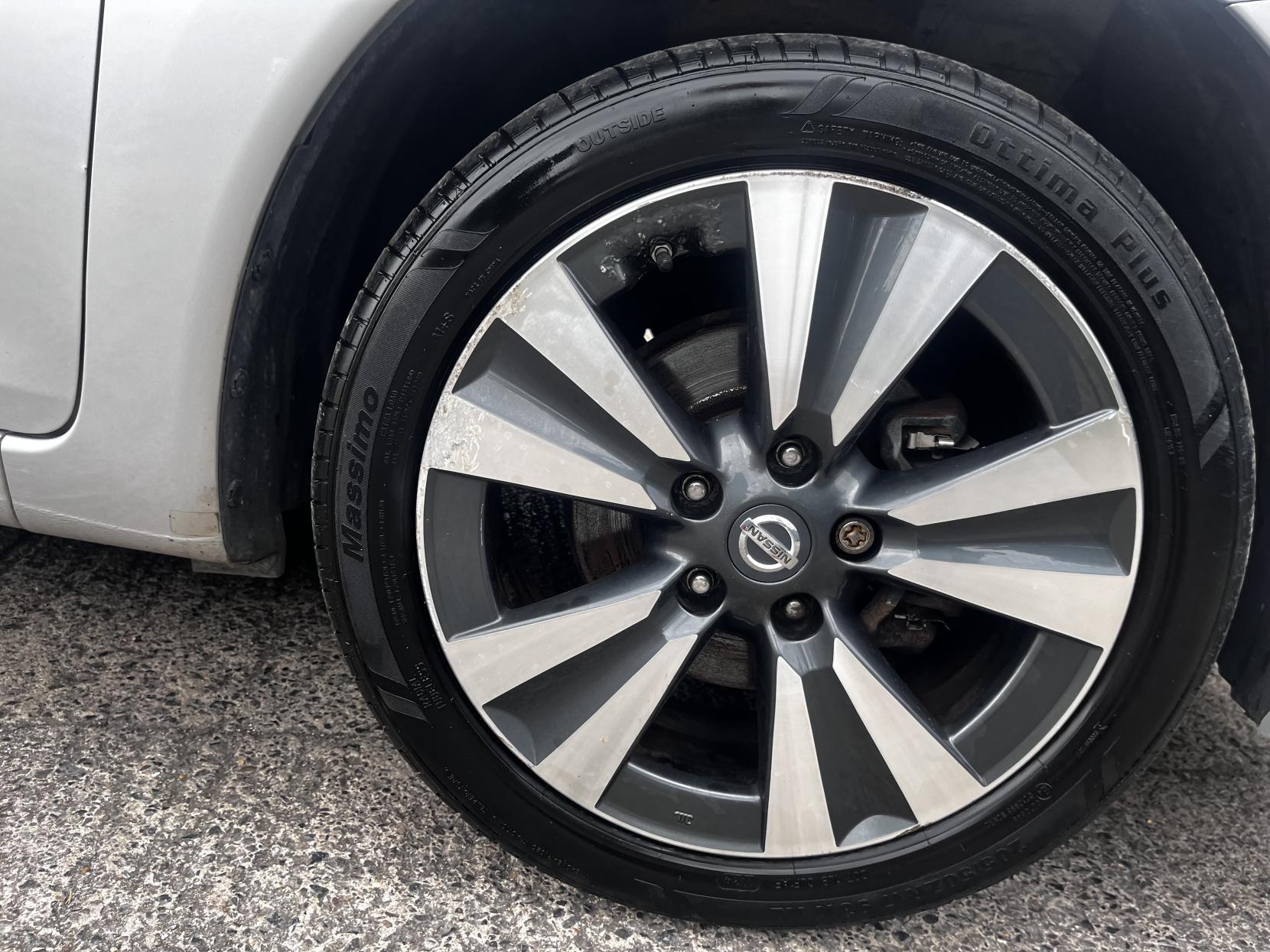 Nissan Pulsar 1.2 DIG-T N-Connecta Hatchback 5dr Petrol Manual Euro 6 (s/s) (115 ps)