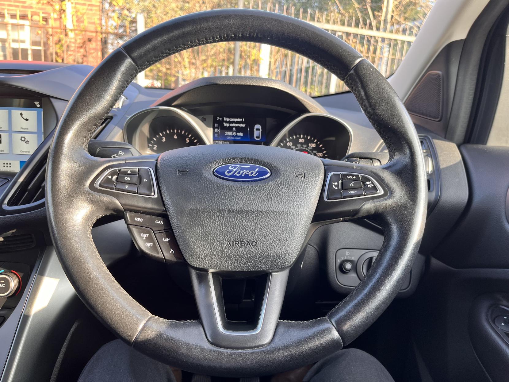 Ford Kuga 1.5T EcoBoost GPF Zetec SUV 5dr Petrol Manual Euro 6 (s/s) (120 ps)