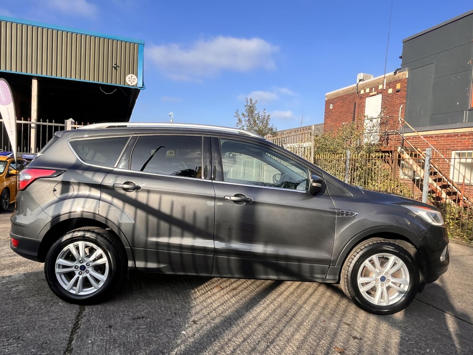 Ford Kuga 1.5T EcoBoost GPF Zetec SUV 5dr Petrol Manual Euro 6 (s/s) (120 ps)