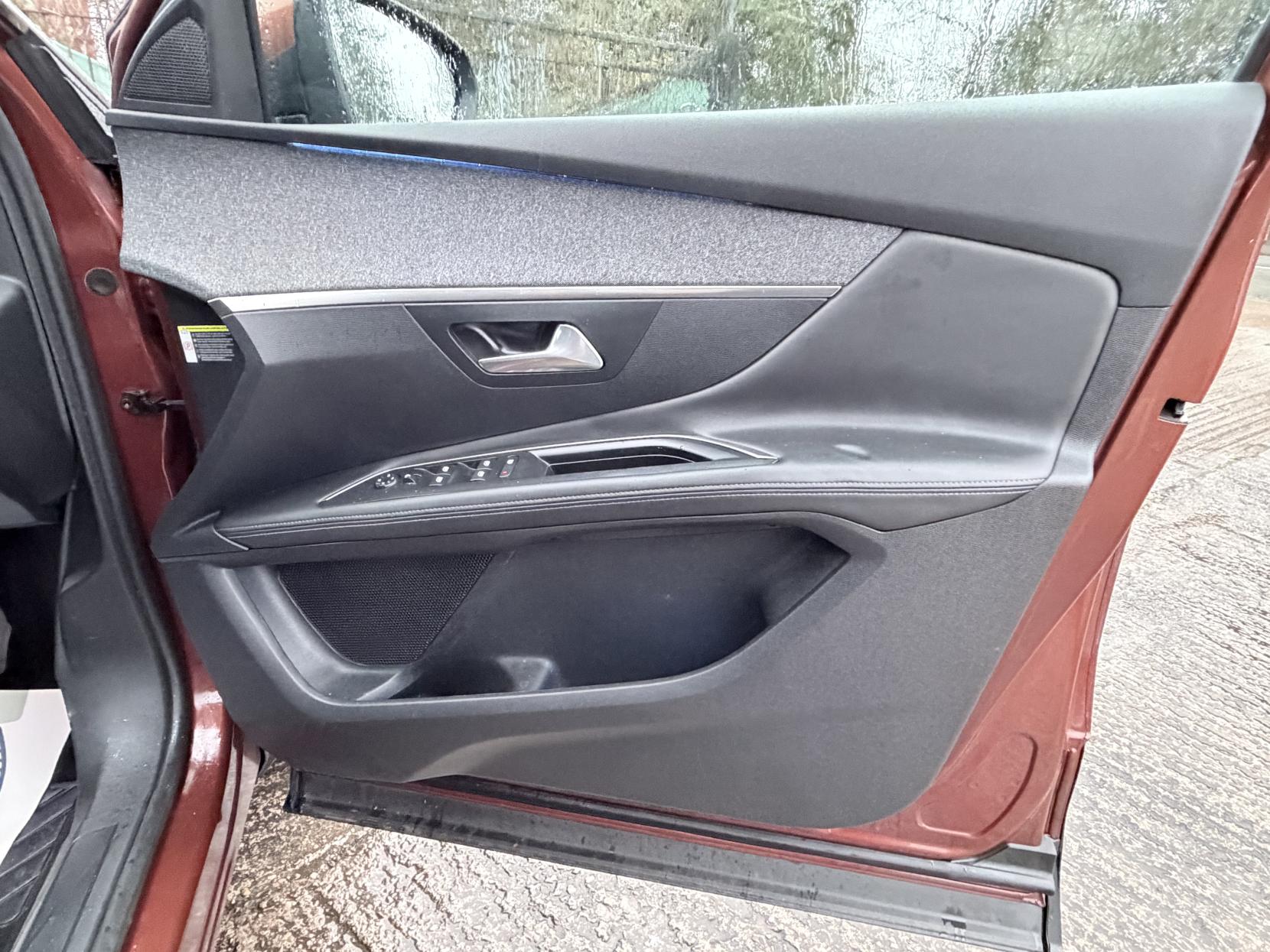 Peugeot 3008 1.6 BlueHDi Allure SUV 5dr Diesel Manual Euro 6 (s/s) (120 ps)