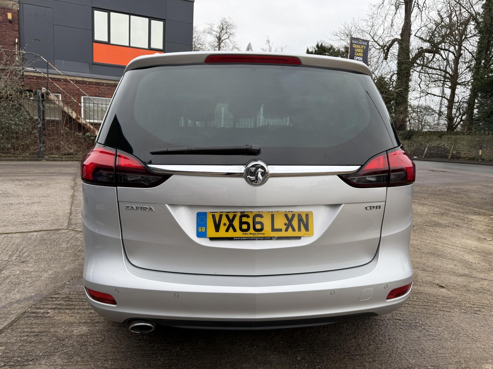 Vauxhall Zafira Tourer 2.0 CDTi Tech Line MPV 5dr Diesel Manual Euro 6 (s/s) (170 ps)