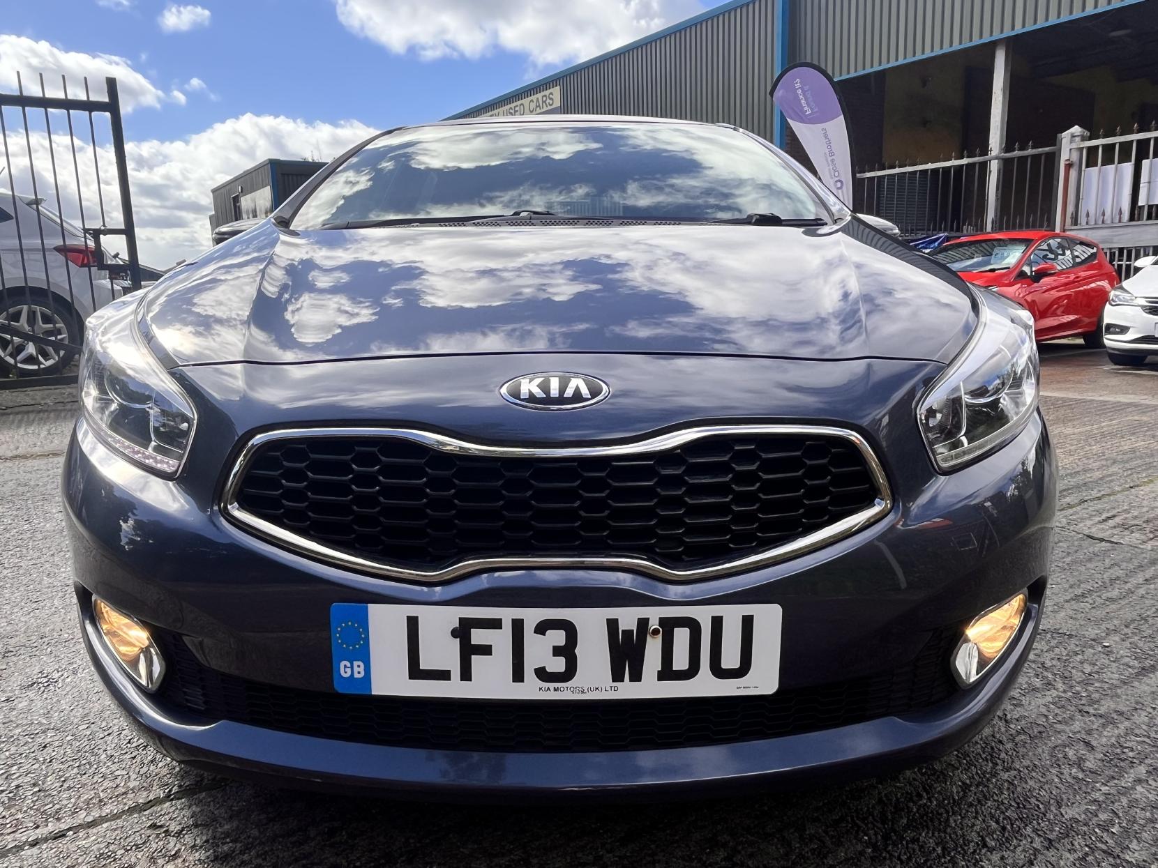 Kia Ceed 1.6 GDi EcoDynamics 2 Hatchback 5dr Petrol Manual Euro 5 (s/s) (133 bhp)