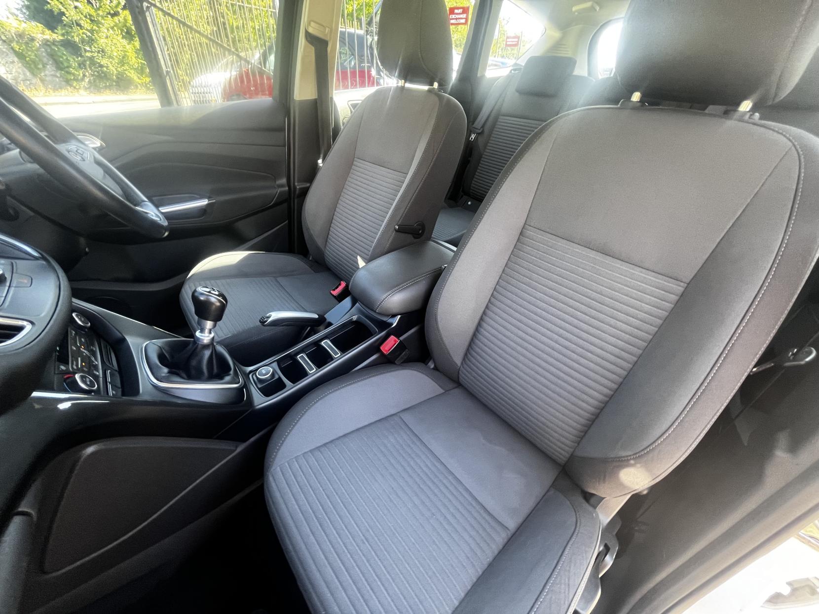 Ford C-Max 1.5 TDCi Titanium MPV 5dr Diesel Manual Euro 6 (s/s) (120 ps)