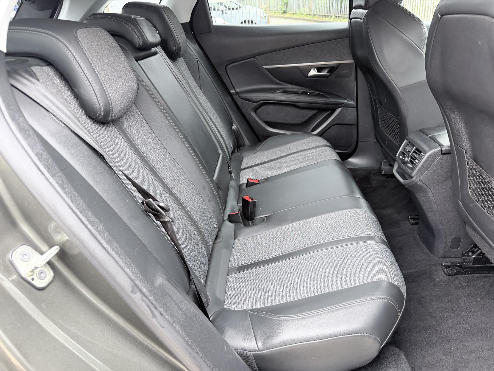 Peugeot 3008 1.5 BlueHDi Allure SUV 5dr Diesel Manual Euro 6 (s/s) (130 ps)