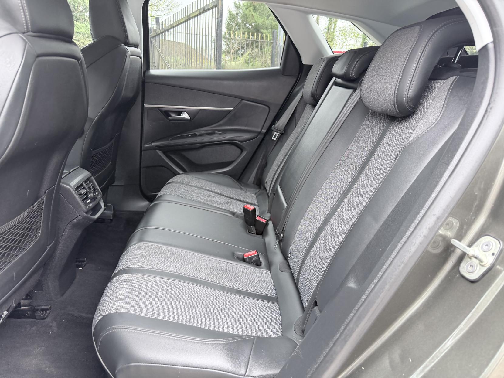 Peugeot 3008 1.5 BlueHDi Allure SUV 5dr Diesel Manual Euro 6 (s/s) (130 ps)