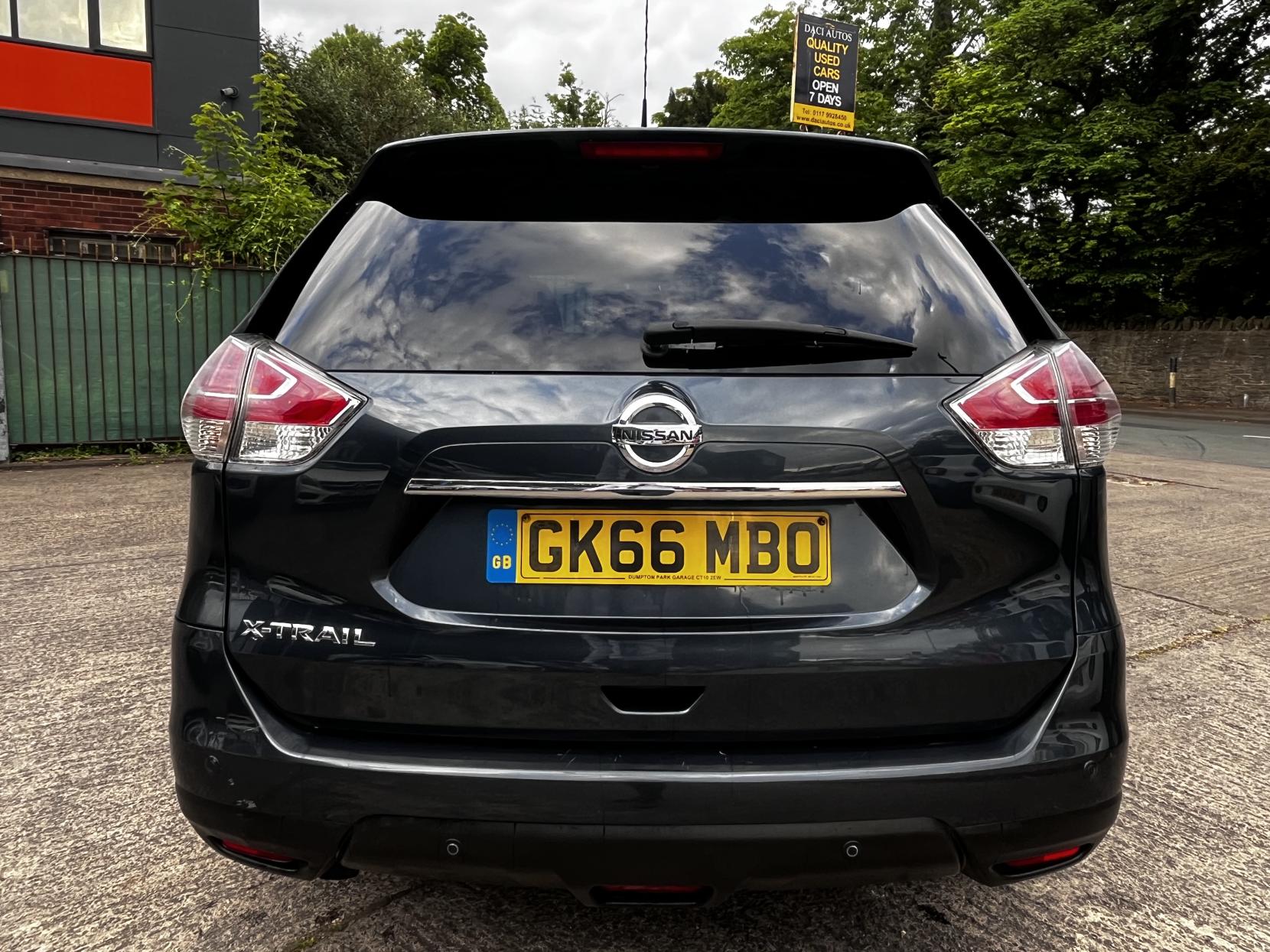 Nissan X-Trail 1.6 DIG-T Acenta SUV 5dr Petrol Manual Euro 6 (s/s) (163 ps)