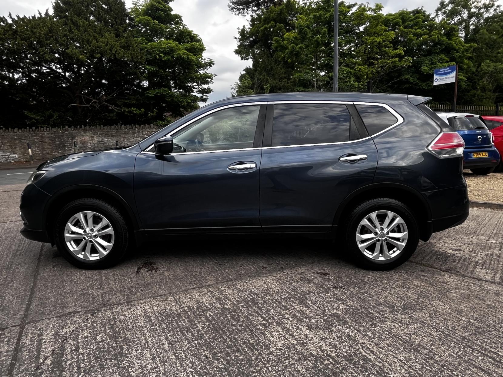 Nissan X-Trail 1.6 DIG-T Acenta SUV 5dr Petrol Manual Euro 6 (s/s) (163 ps)