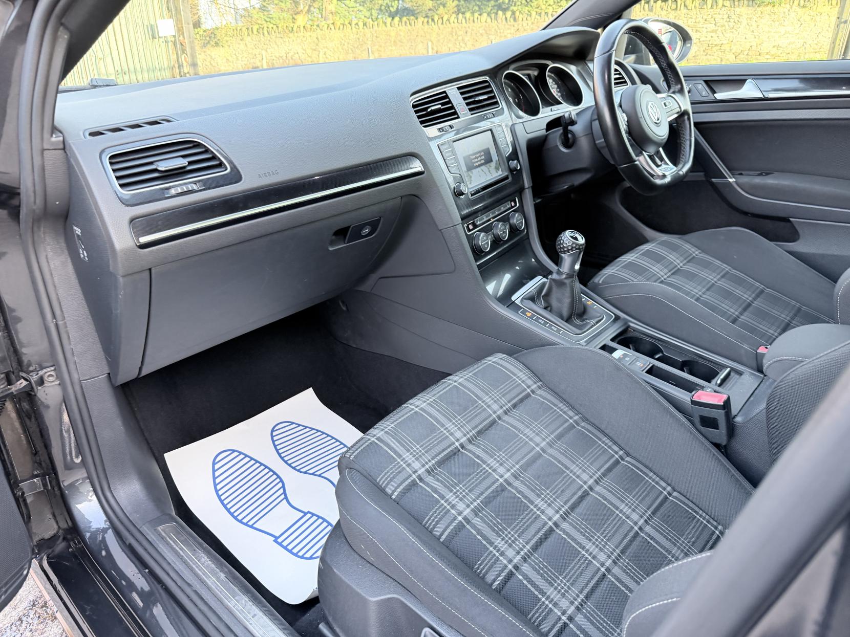 Volkswagen Golf 2.0 TDI BlueMotion Tech GTD Hatchback 5dr Diesel Manual Euro 6 (s/s) (184 ps)