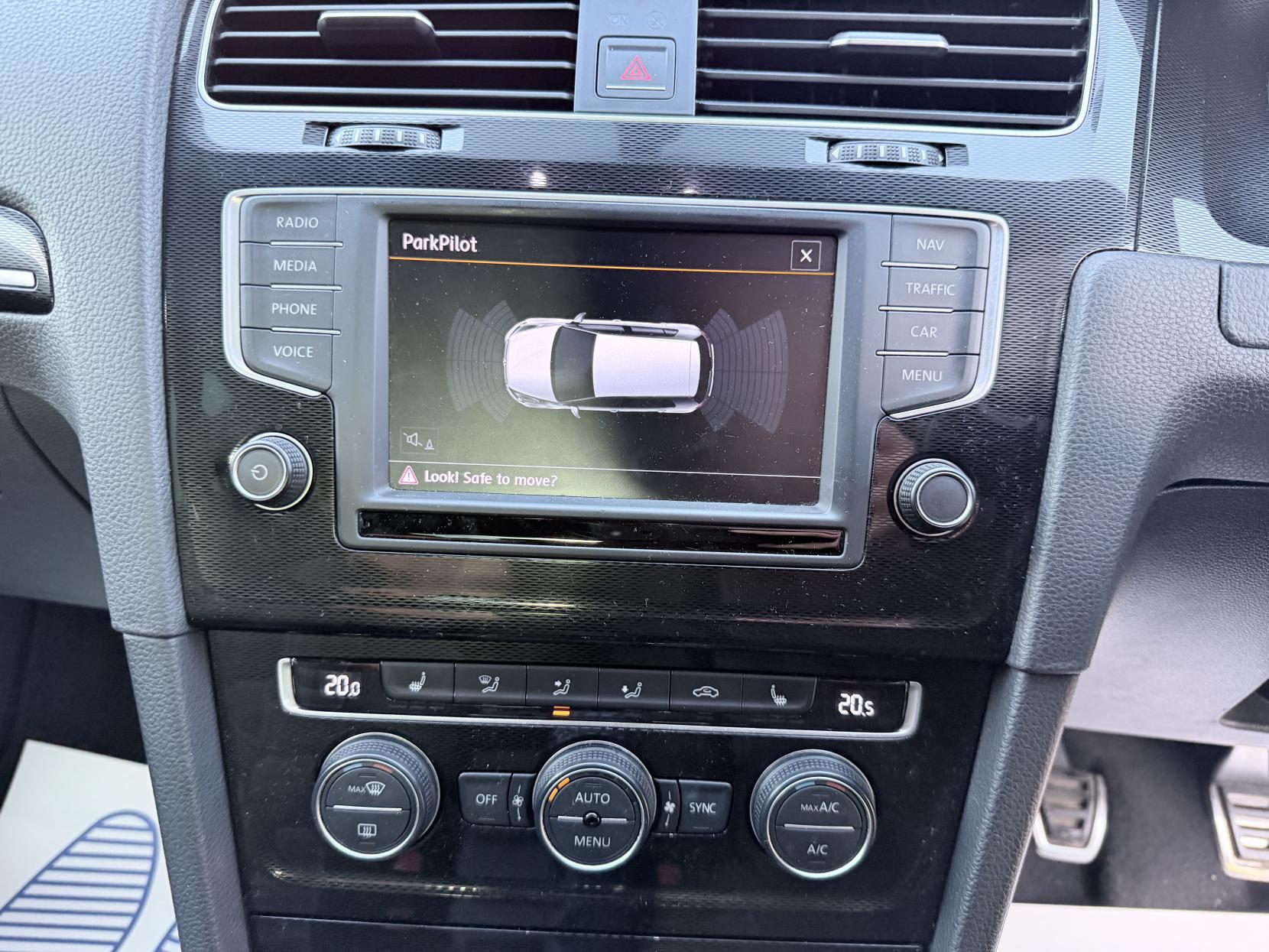 Volkswagen Golf 2.0 TDI BlueMotion Tech GTD Hatchback 5dr Diesel Manual Euro 6 (s/s) (184 ps)