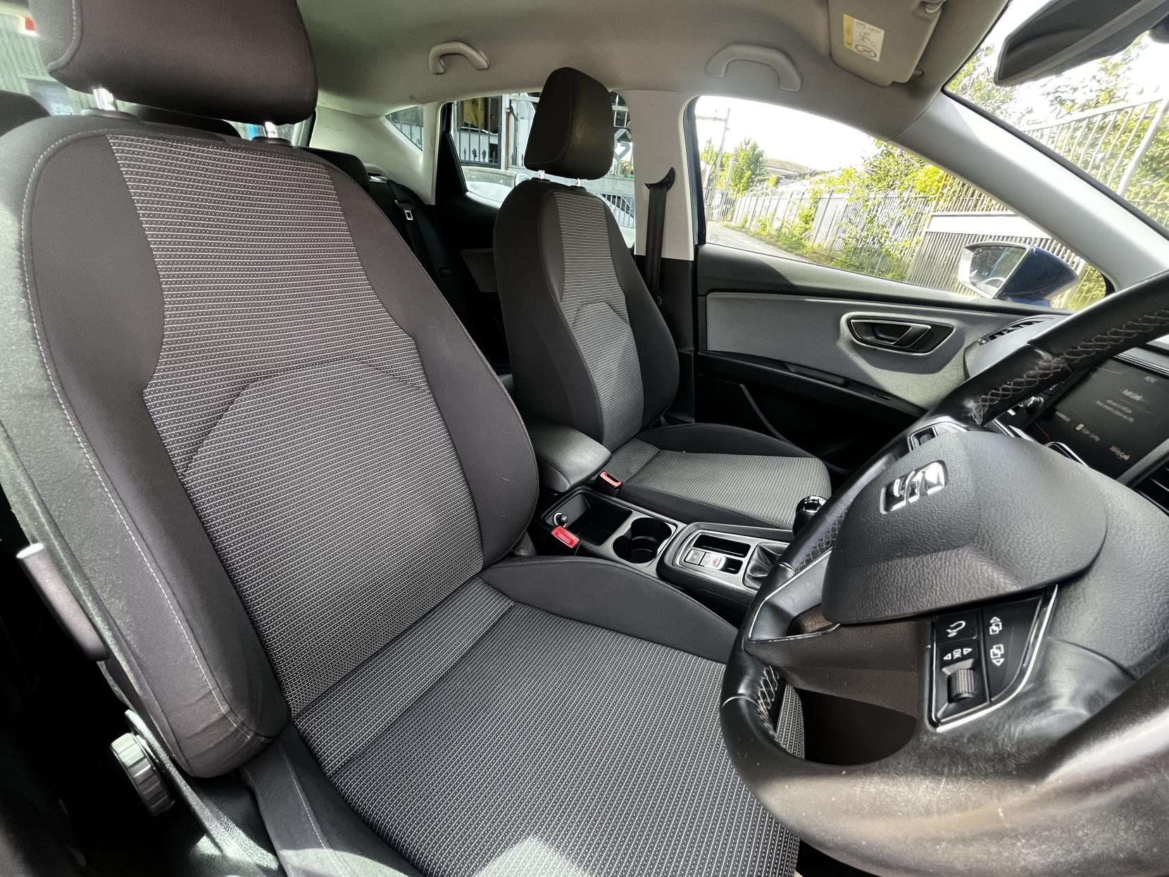 SEAT Leon 1.2 TSI SE Dynamic Technology Hatchback 5dr Petrol Manual Euro 6 (s/s) (110 ps)