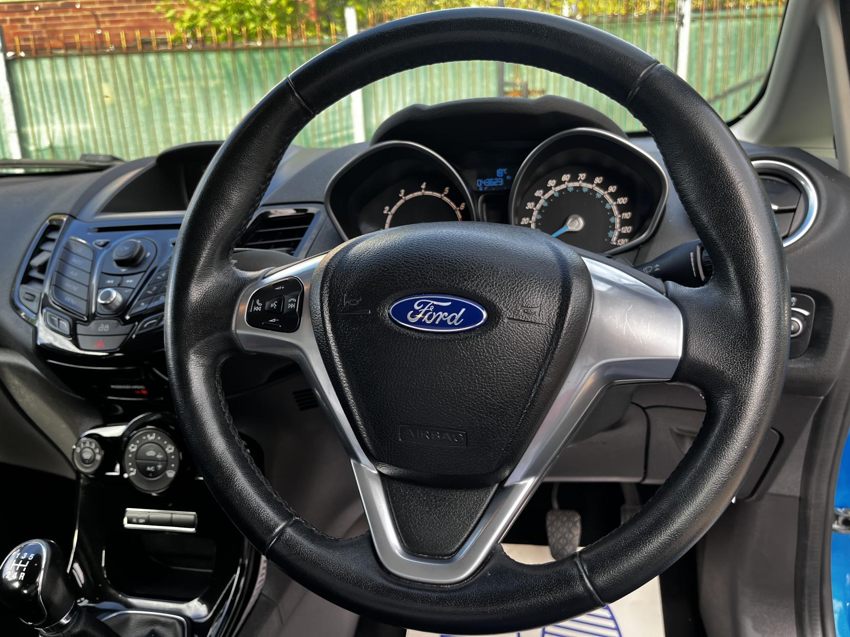 Ford Fiesta 1.0T EcoBoost Zetec Hatchback 5dr Petrol Manual Euro 5 (s/s) (100 ps)