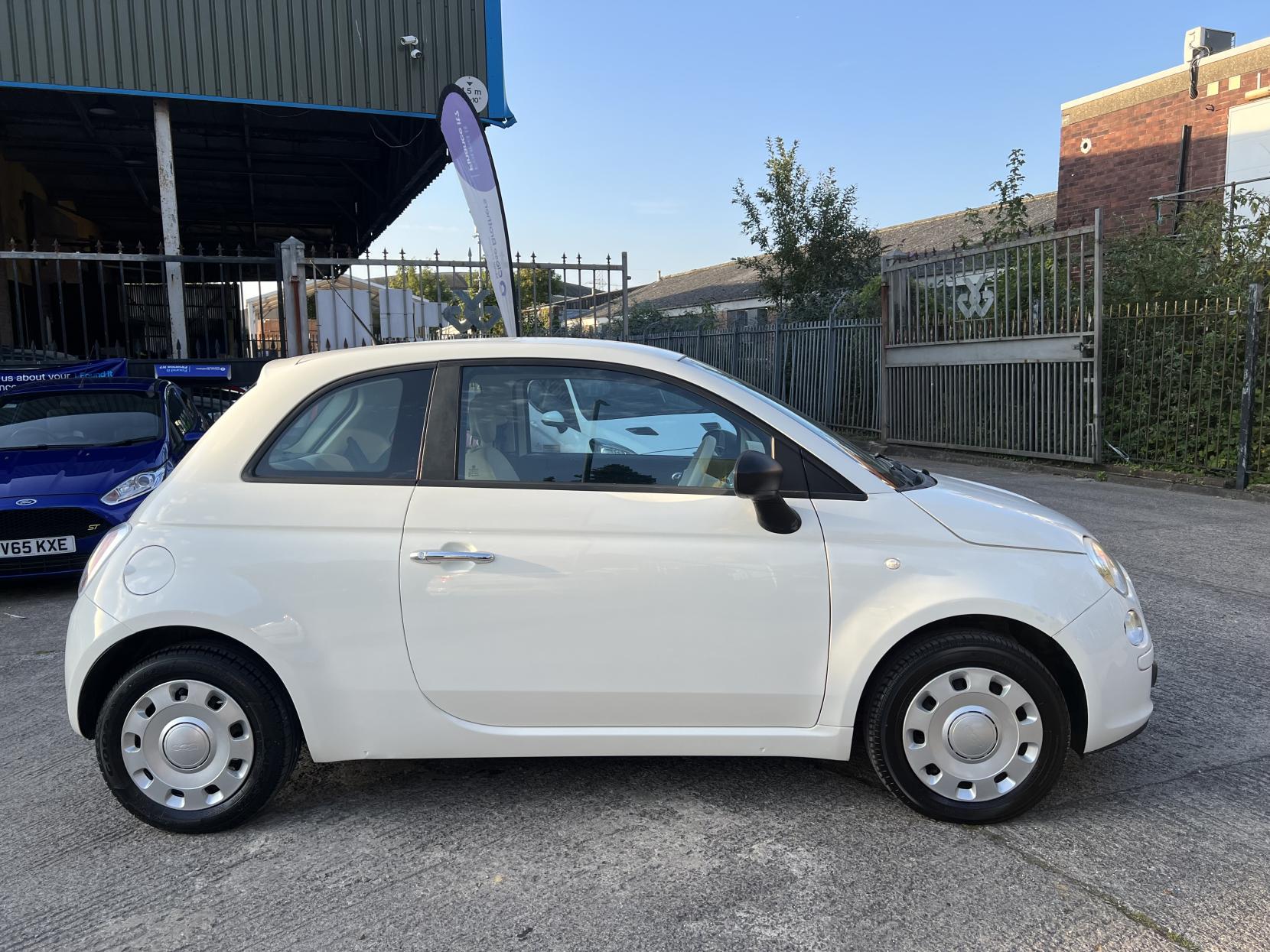 Fiat 500 1.2 Pop Hatchback 3dr Petrol Manual Euro 5 (s/s) (69 bhp)