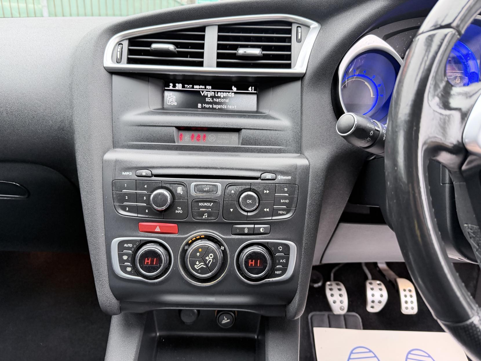 Citroen DS4 2.0 HDi DSport Hatchback 5dr Diesel Manual Euro 5 (160 ps)