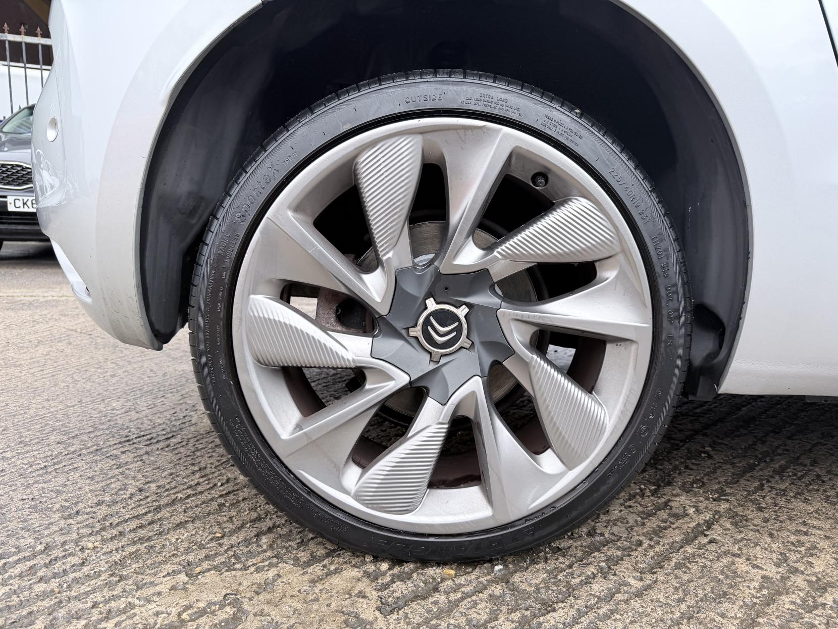 Citroen DS4 2.0 HDi DSport Hatchback 5dr Diesel Manual Euro 5 (160 ps)