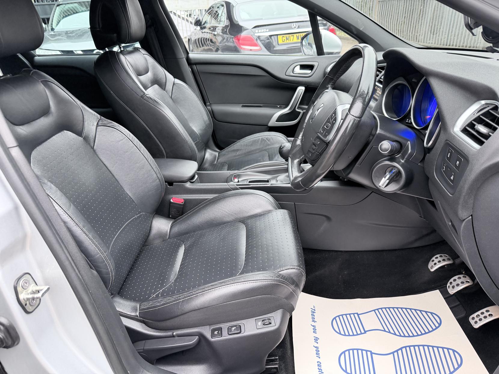 Citroen DS4 2.0 HDi DSport Hatchback 5dr Diesel Manual Euro 5 (160 ps)