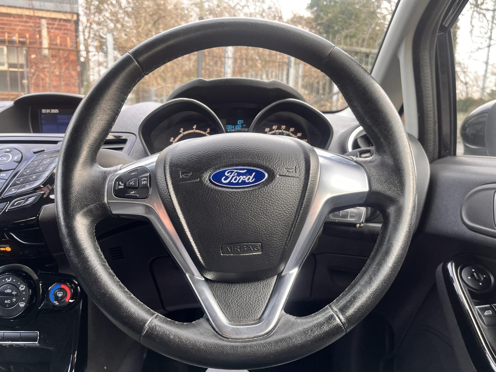 Ford Fiesta 1.0T EcoBoost Zetec Hatchback 5dr Petrol Manual Euro 6 (s/s) (100 ps)